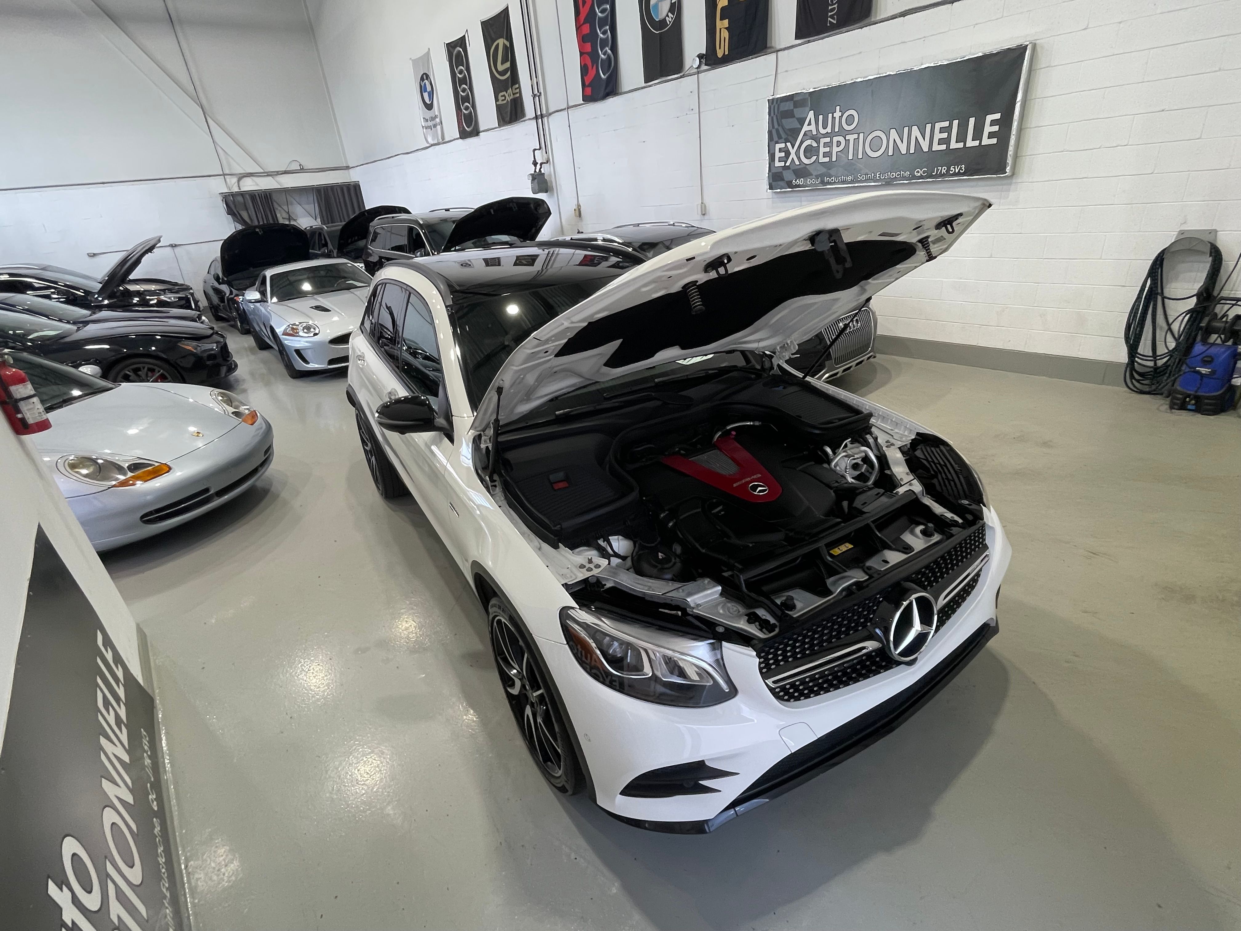 Mercedes-Benz GLC-Class 2019 - Image 25