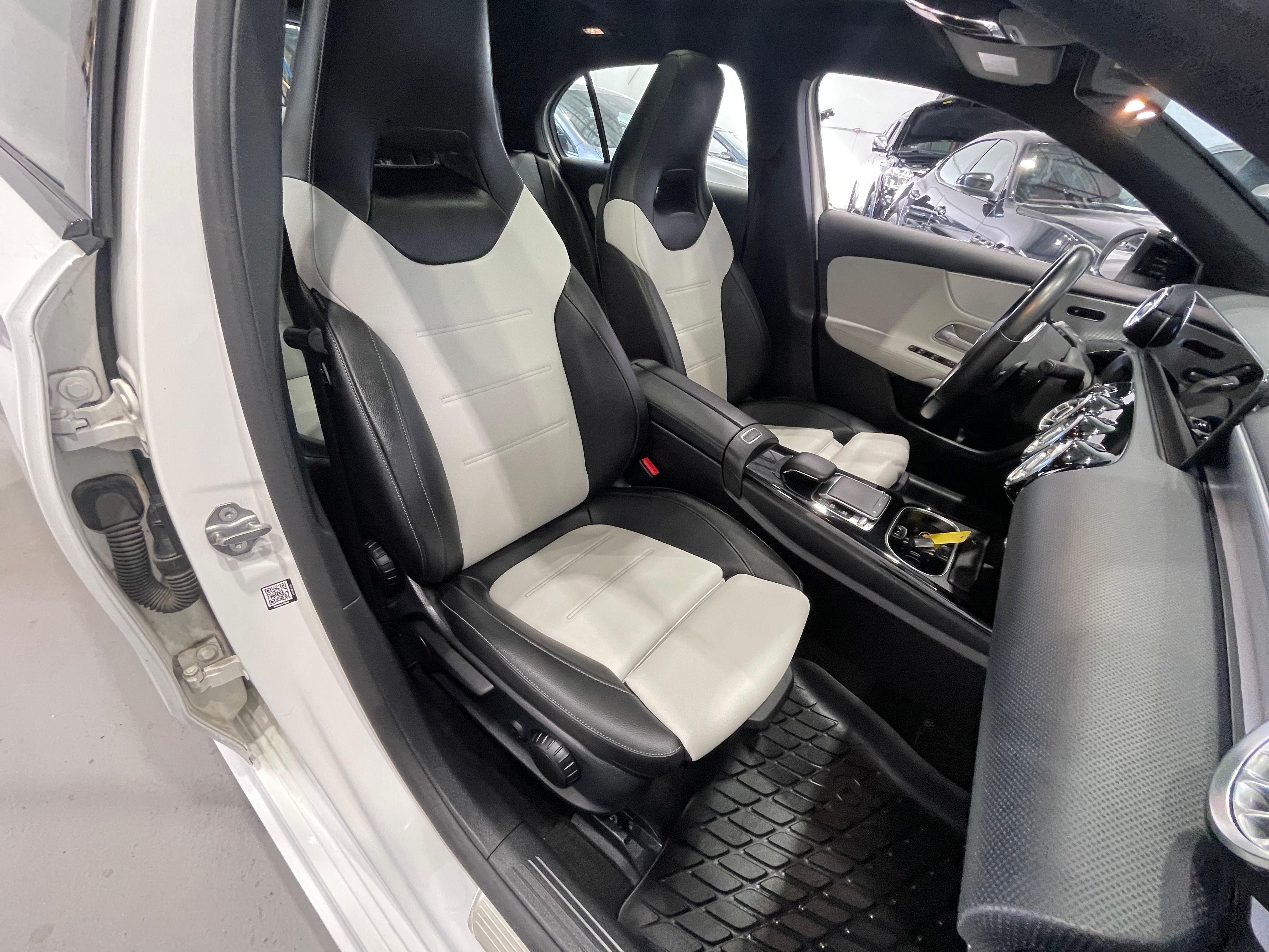 Mercedes-Benz A-Class 2019 - Image 27