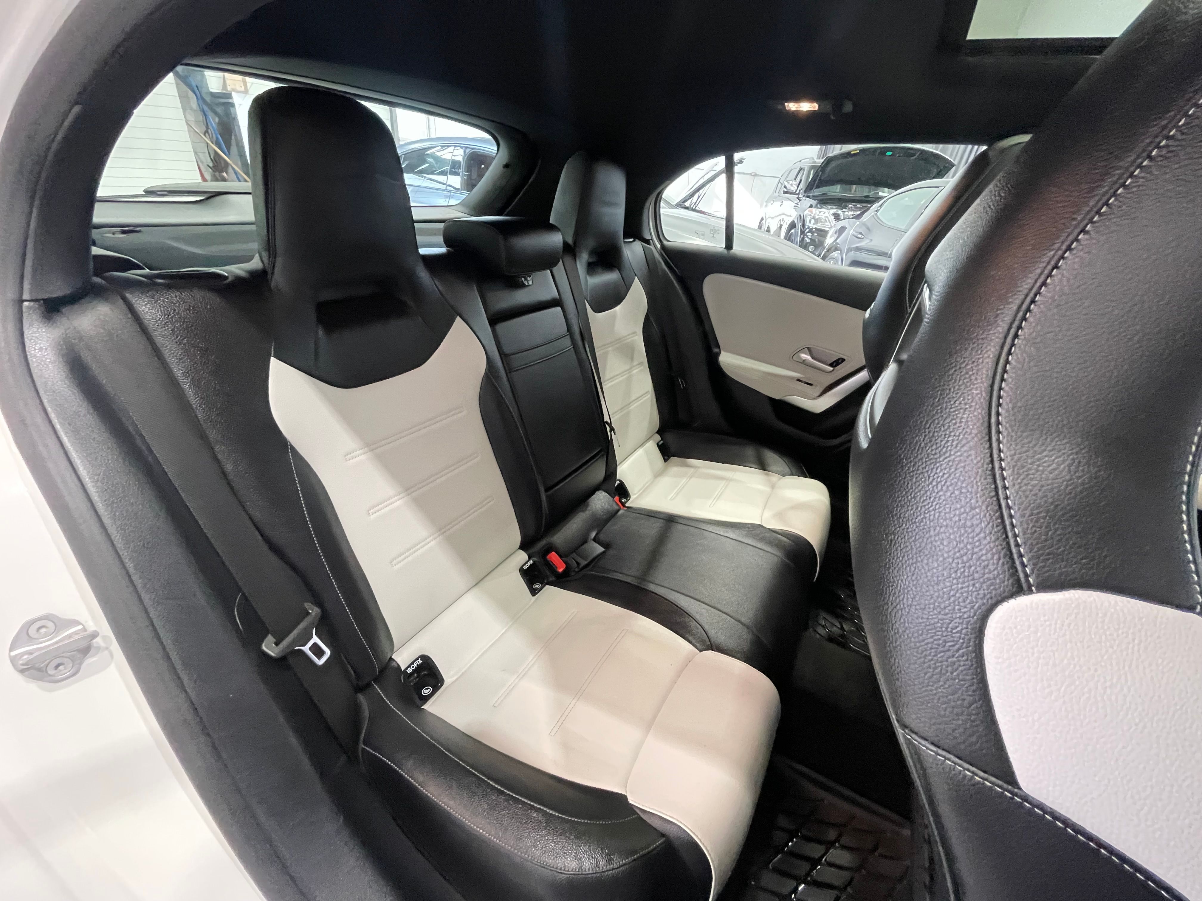 Mercedes-Benz A-Class 2019 - Image 28