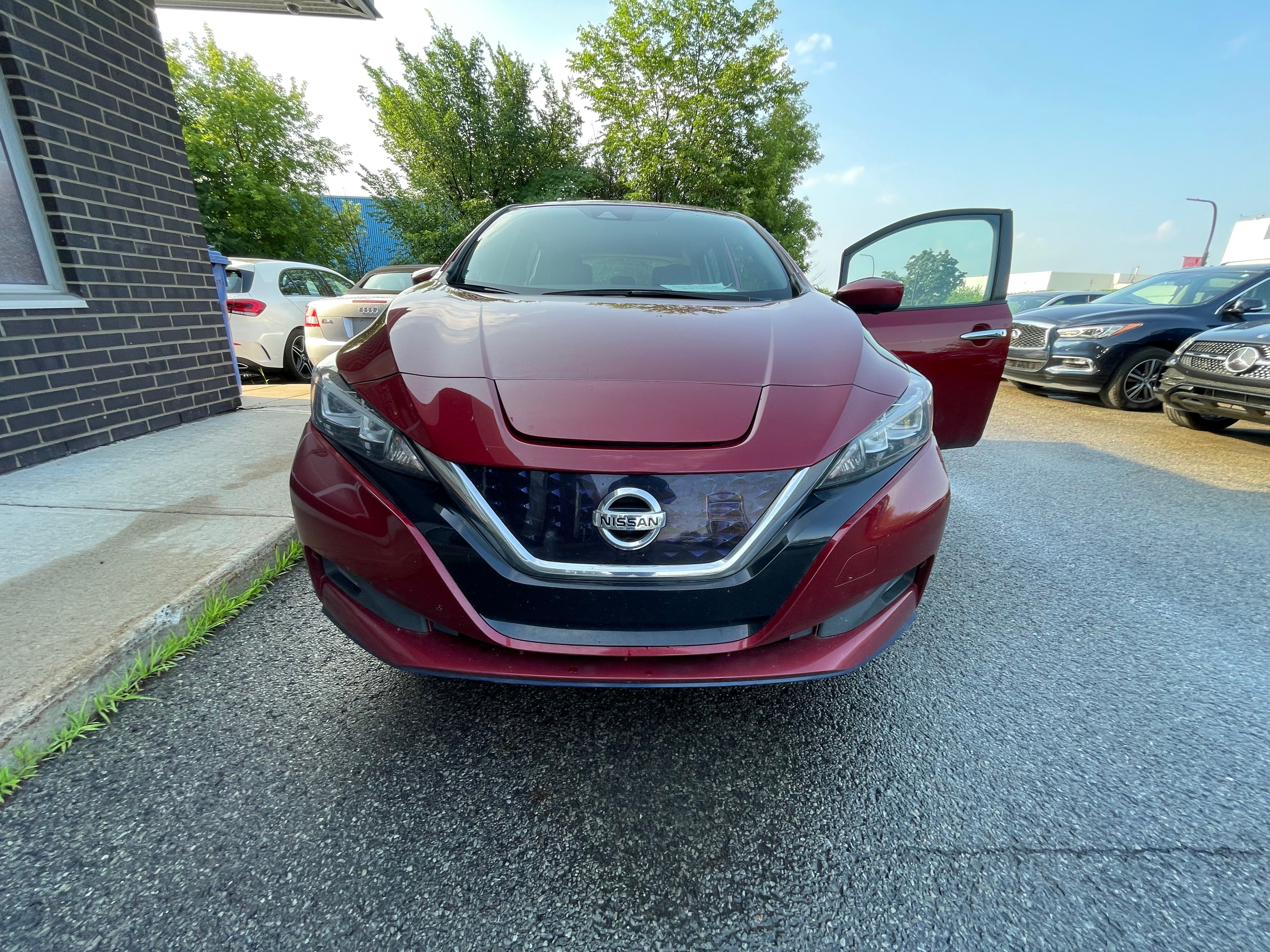 Nissan LEAF 2022 - Image 1