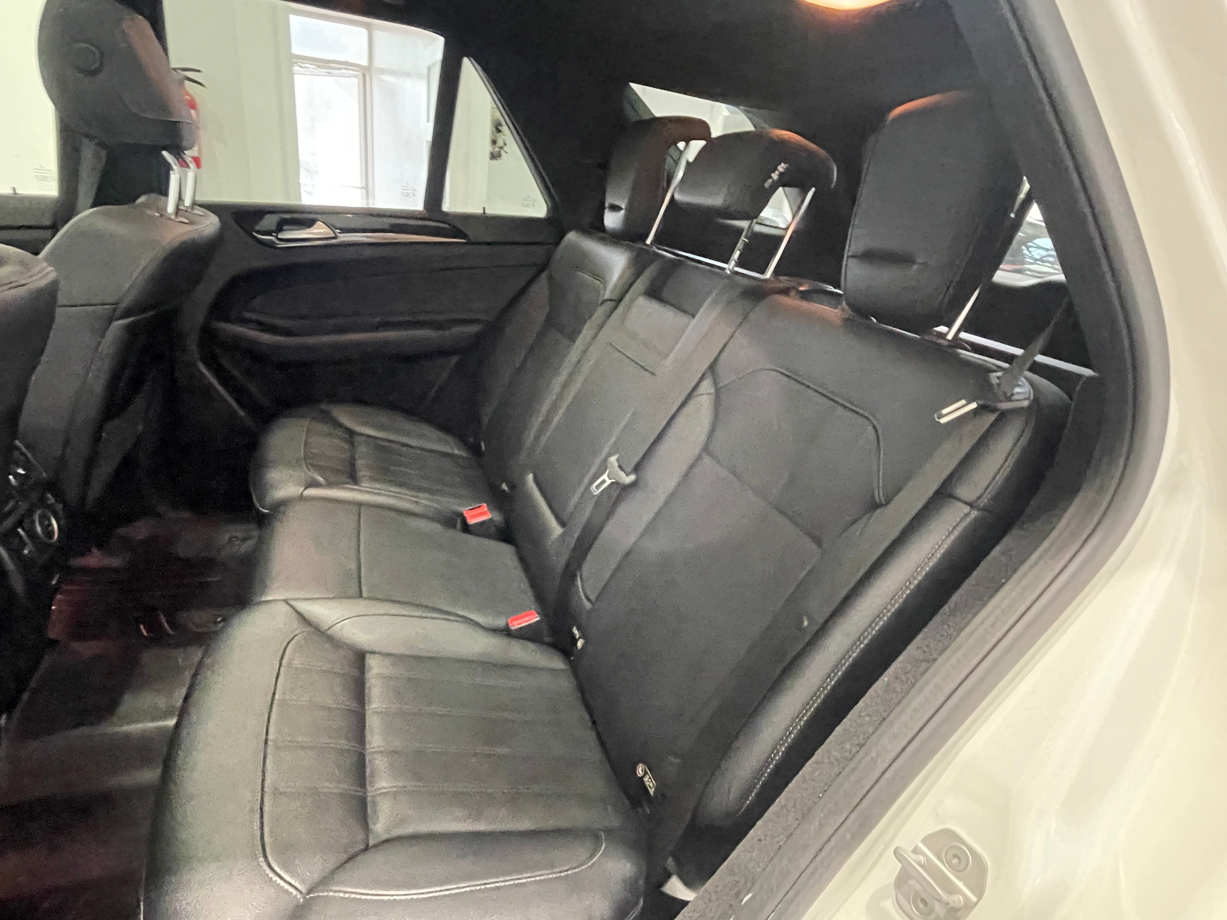 Mercedes-Benz GLE-Class 2018 - Image 20