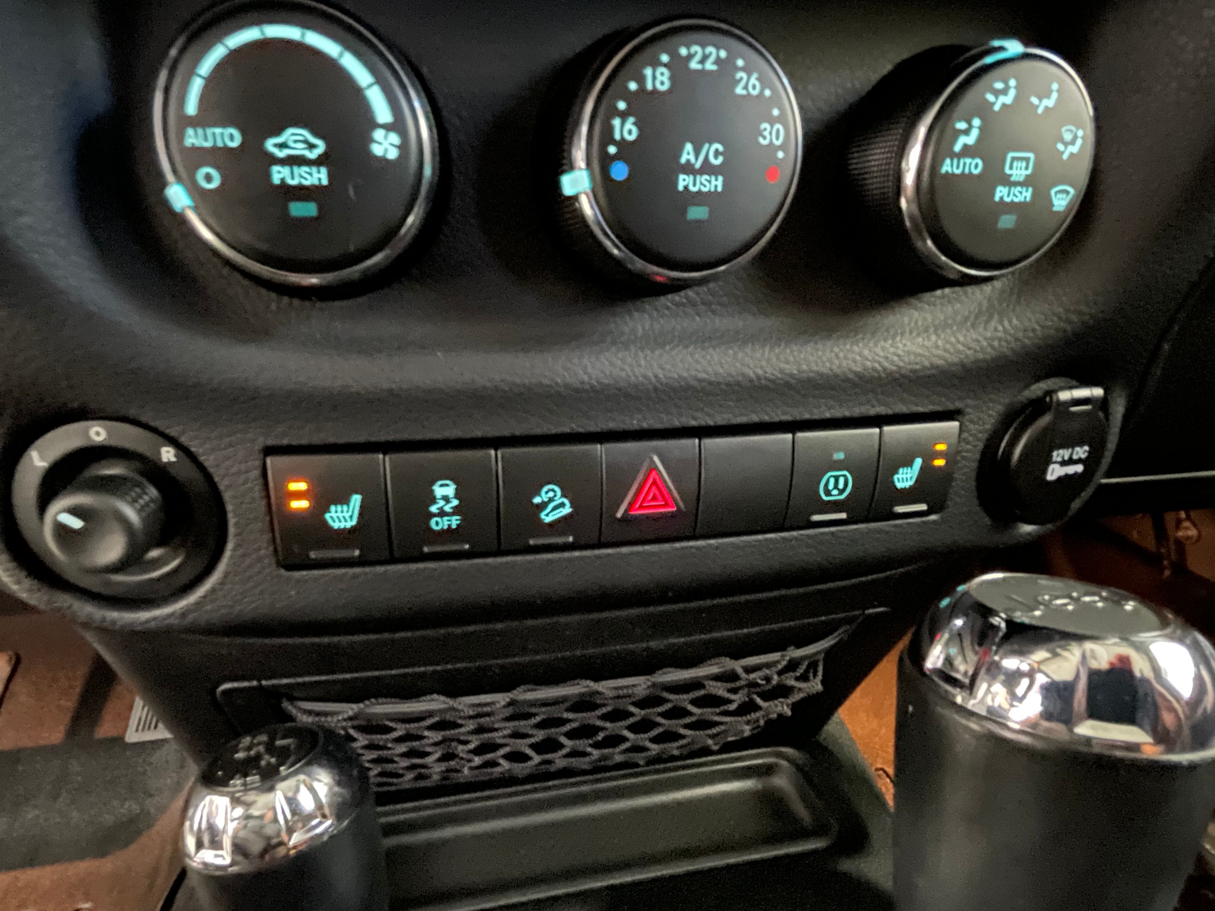 Jeep Wrangler 2013 - Image 34