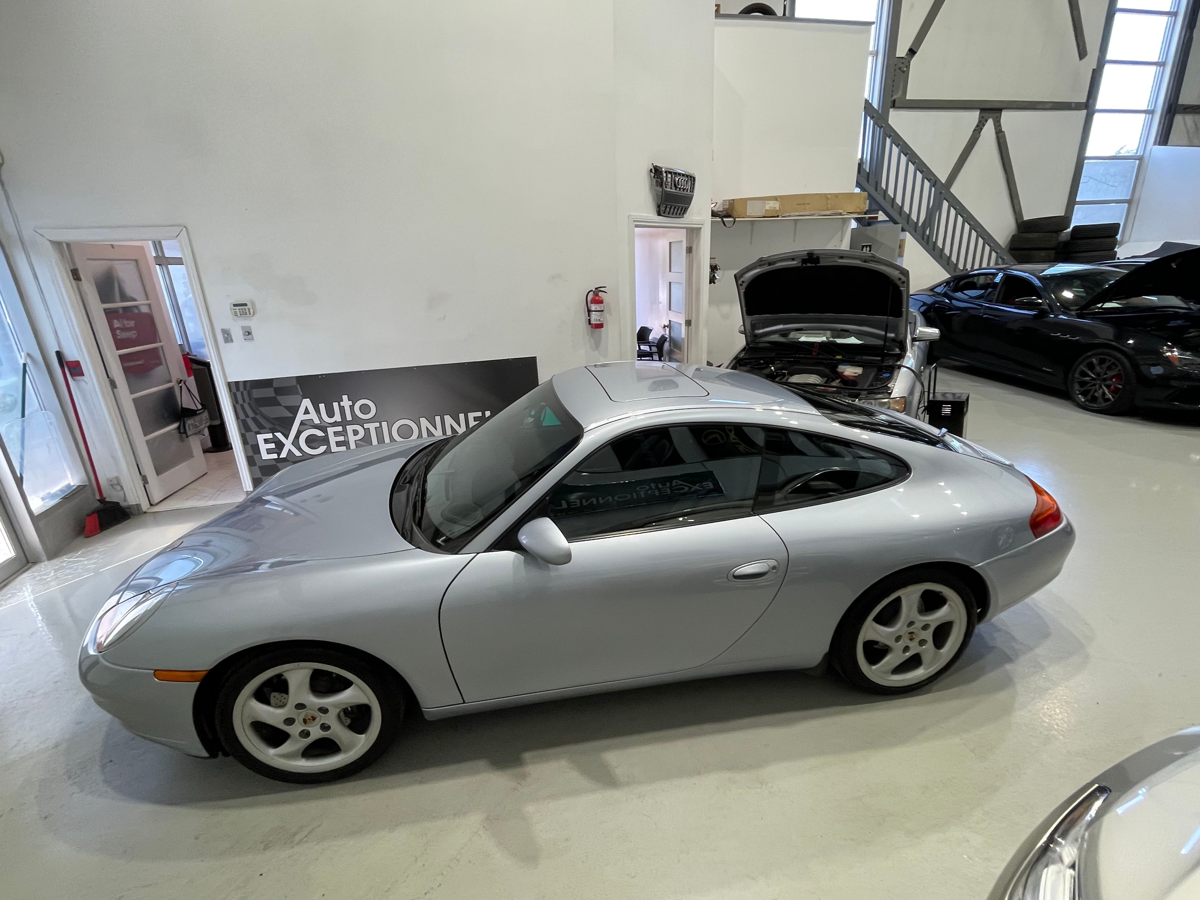 Porsche 911 1999 - Image 9