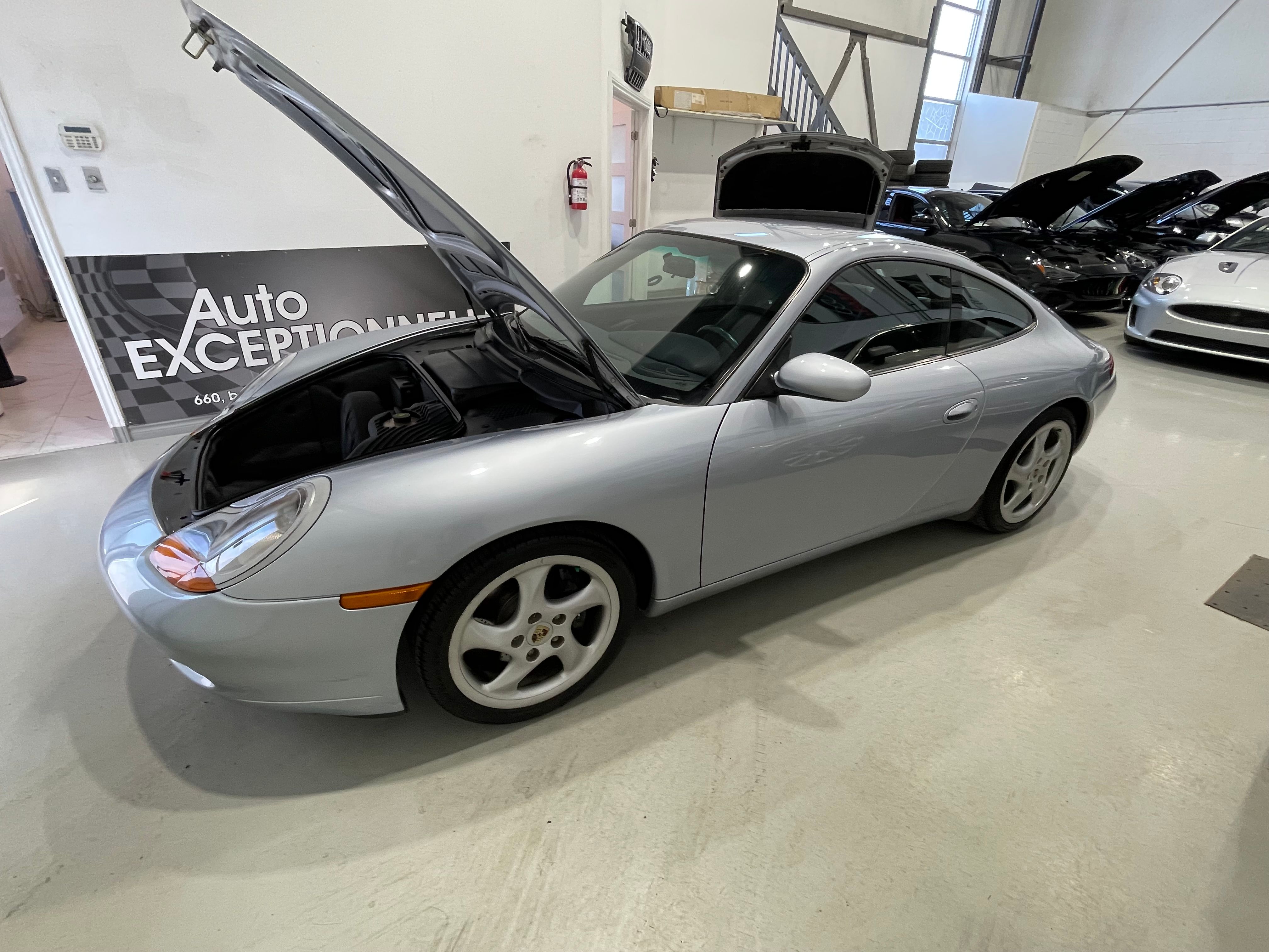 Porsche 911 1999 - Image 22