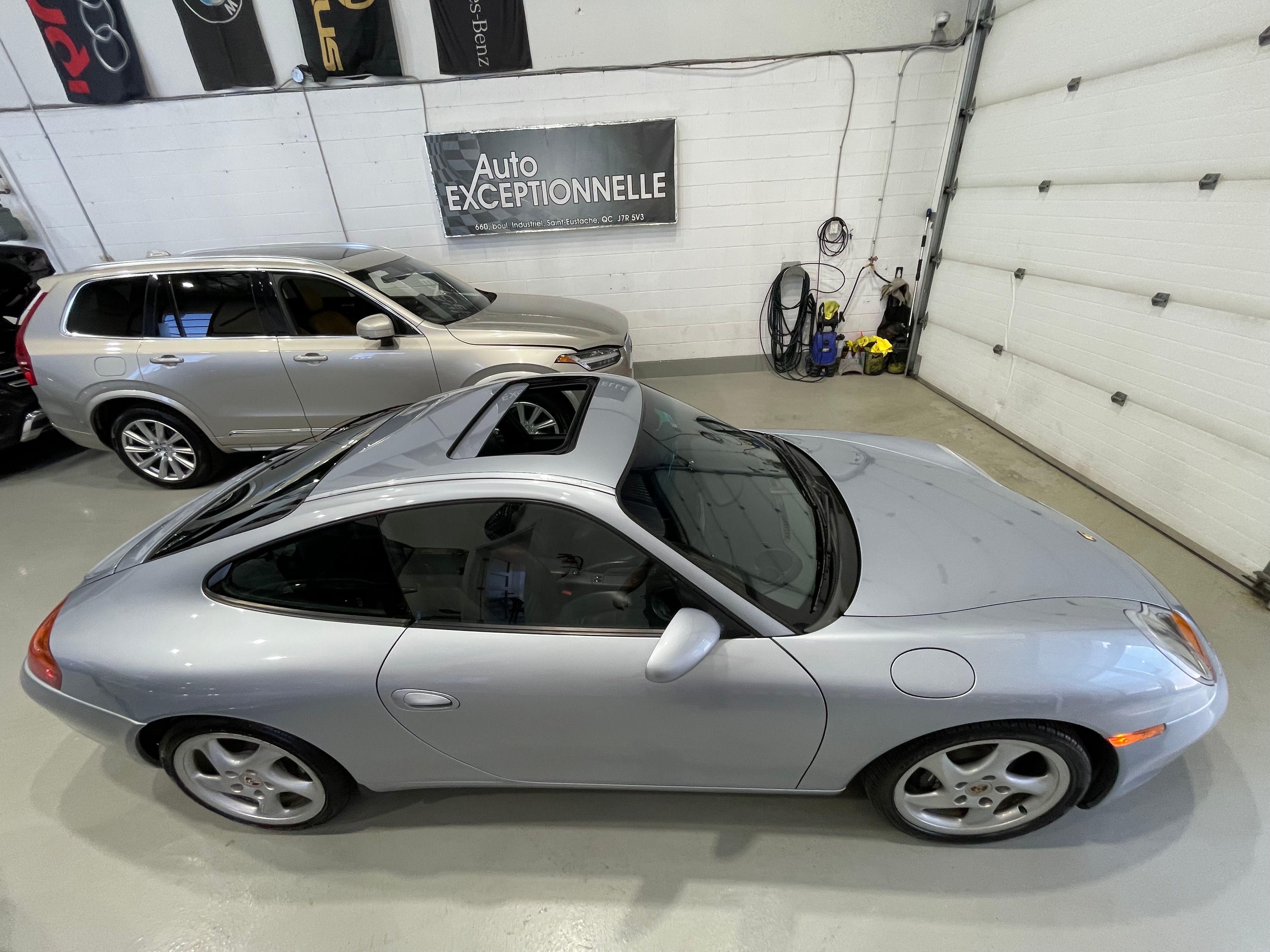 Porsche 911 1999 - Image 39