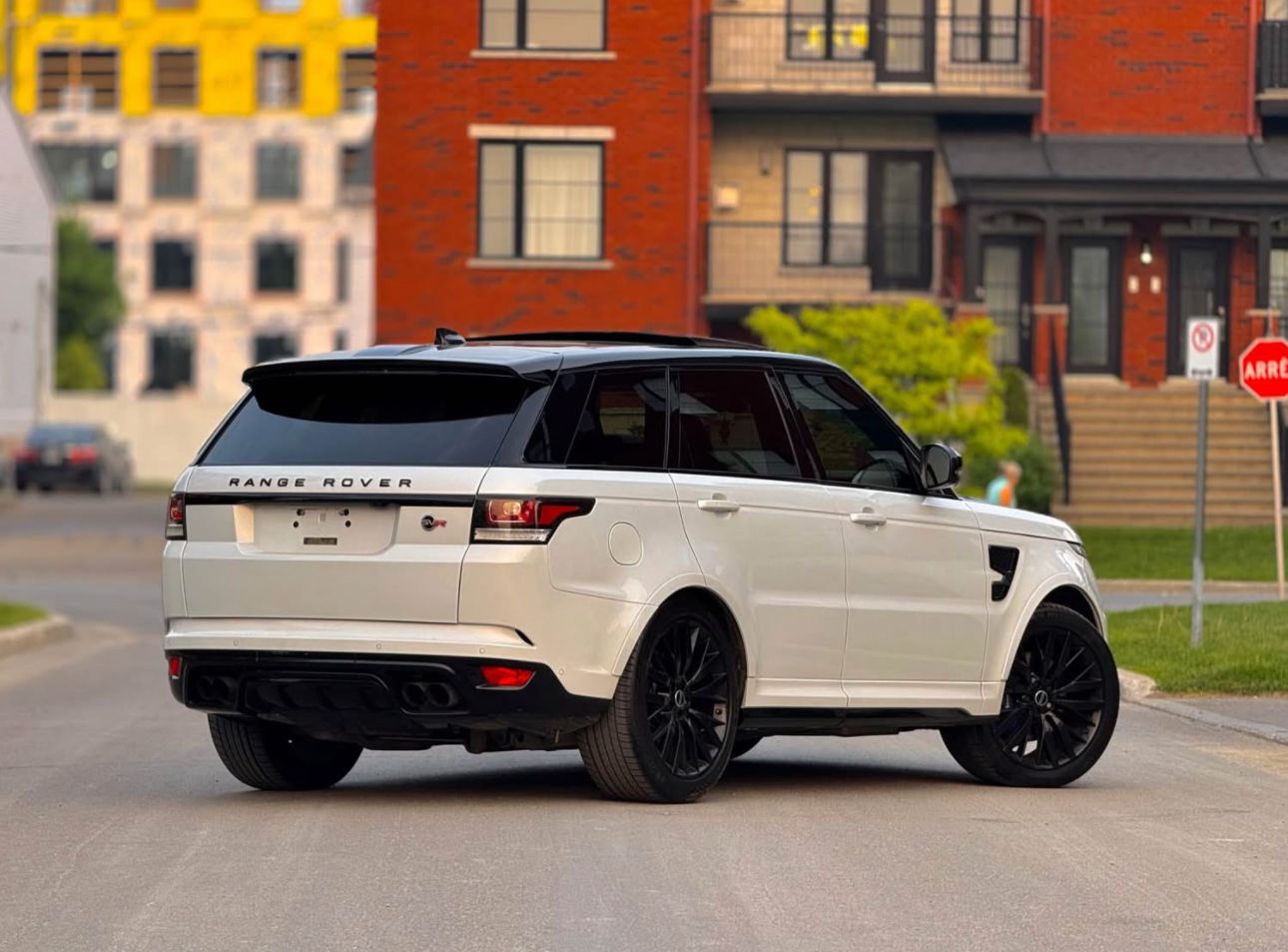 Land Rover Range Rover Sport 2017 - Image 4