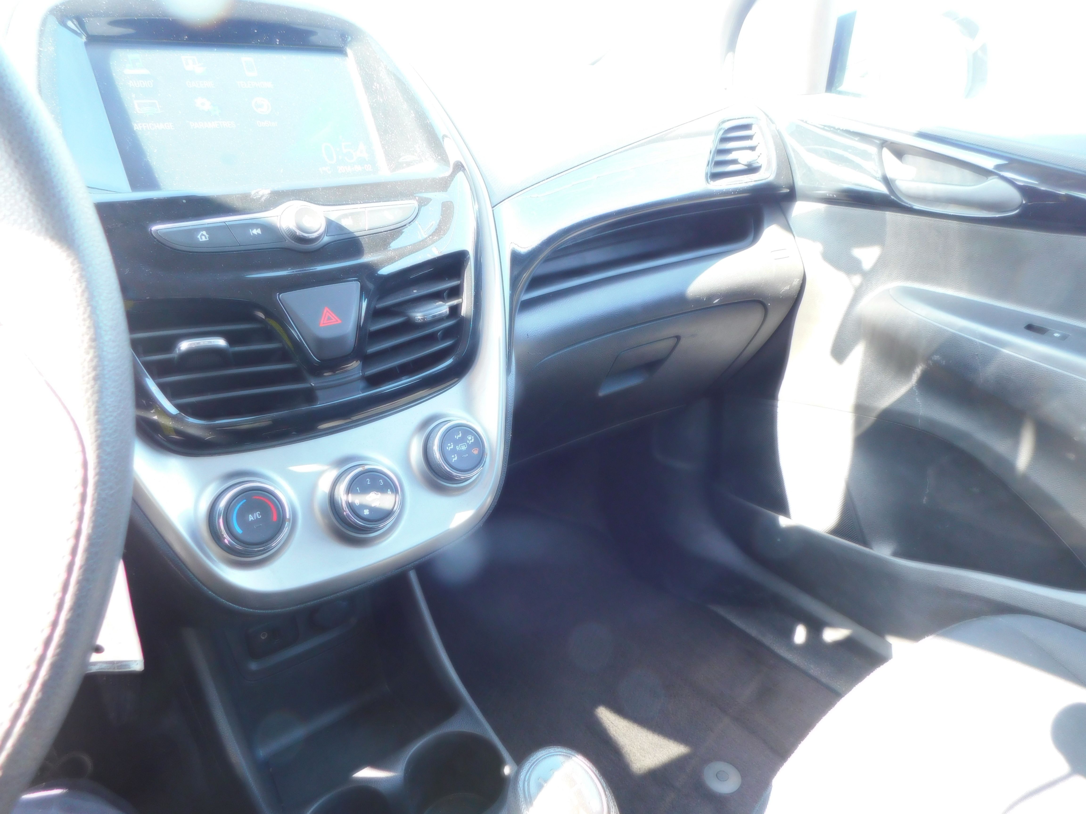 Chevrolet Spark 2016 - Image 40