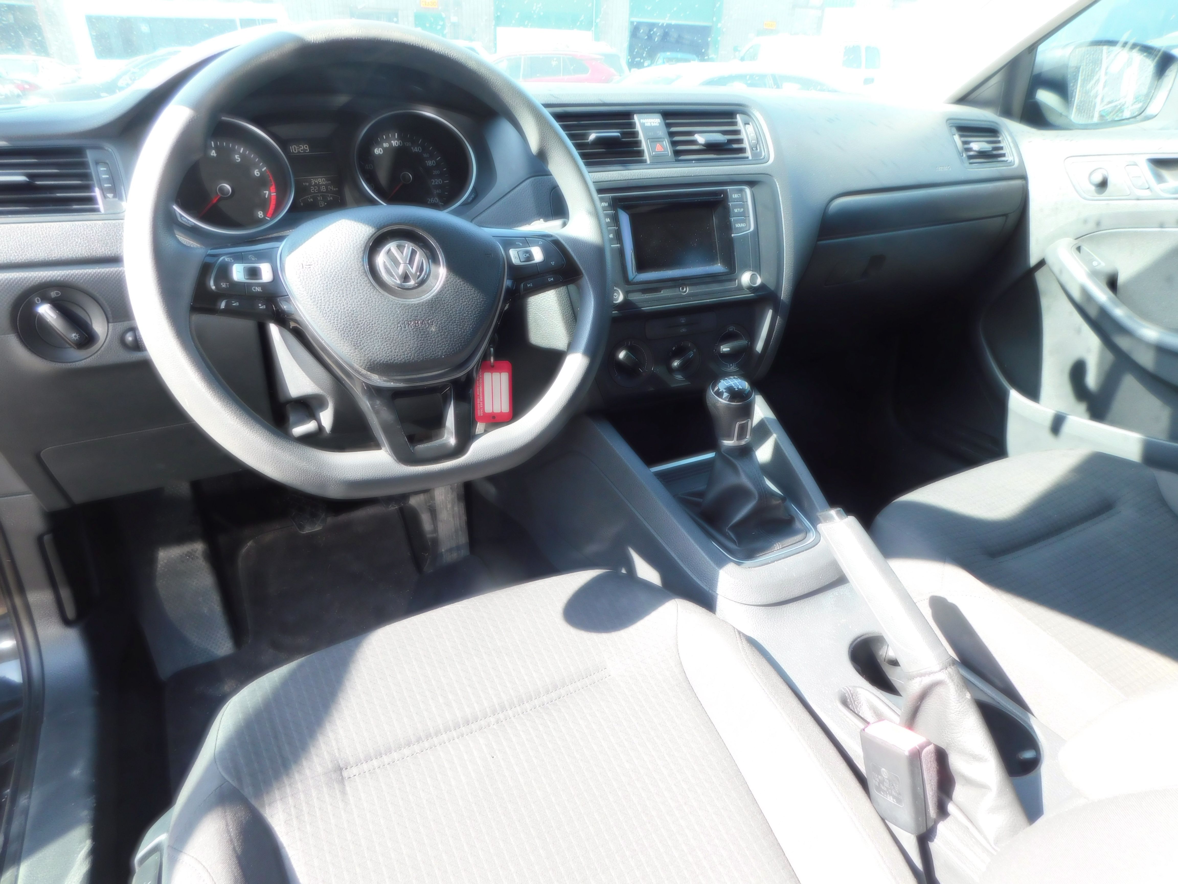 Volkswagen Jetta 2016 - Image 26