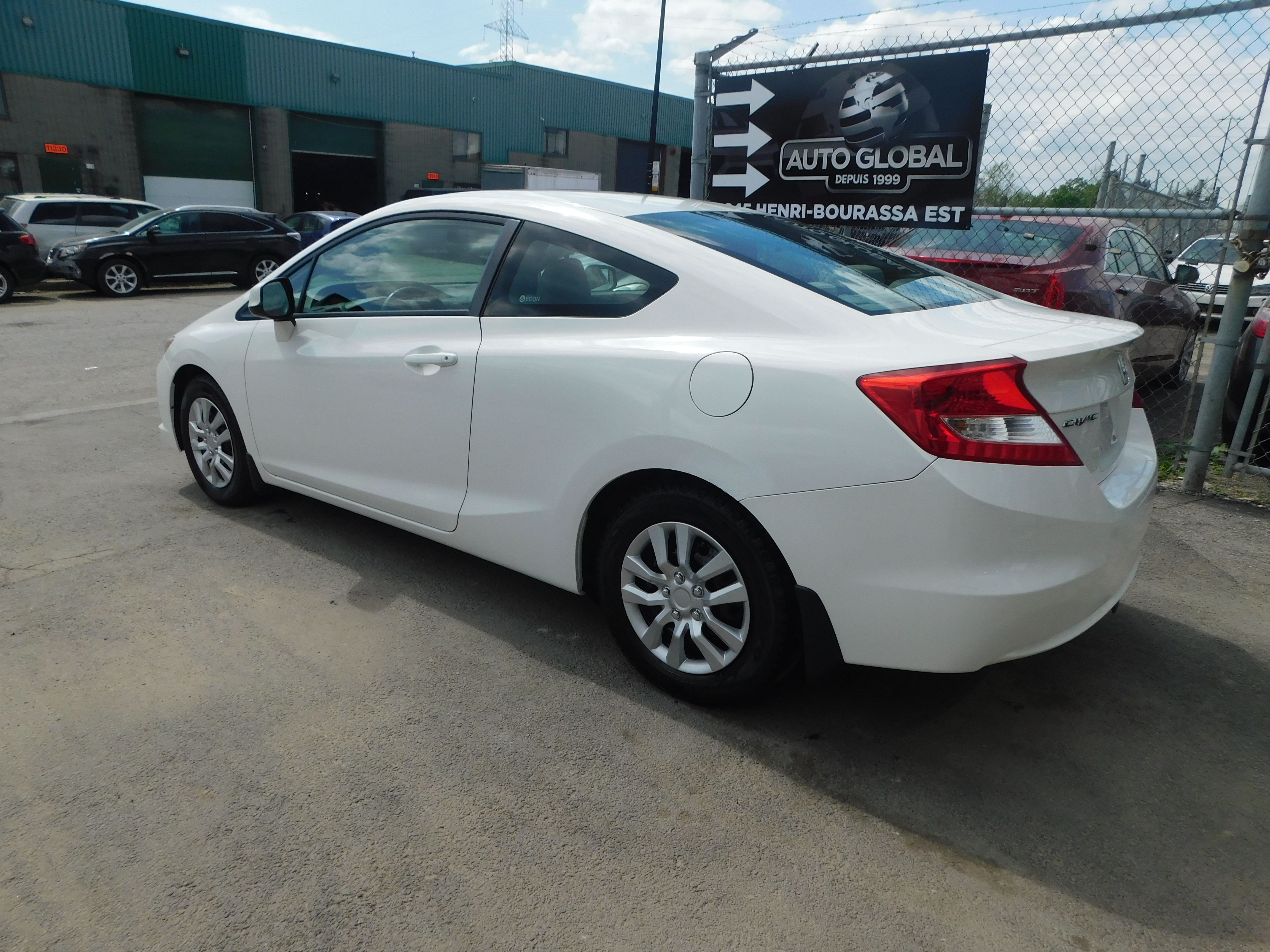 Honda Civic 2012 - Image 12