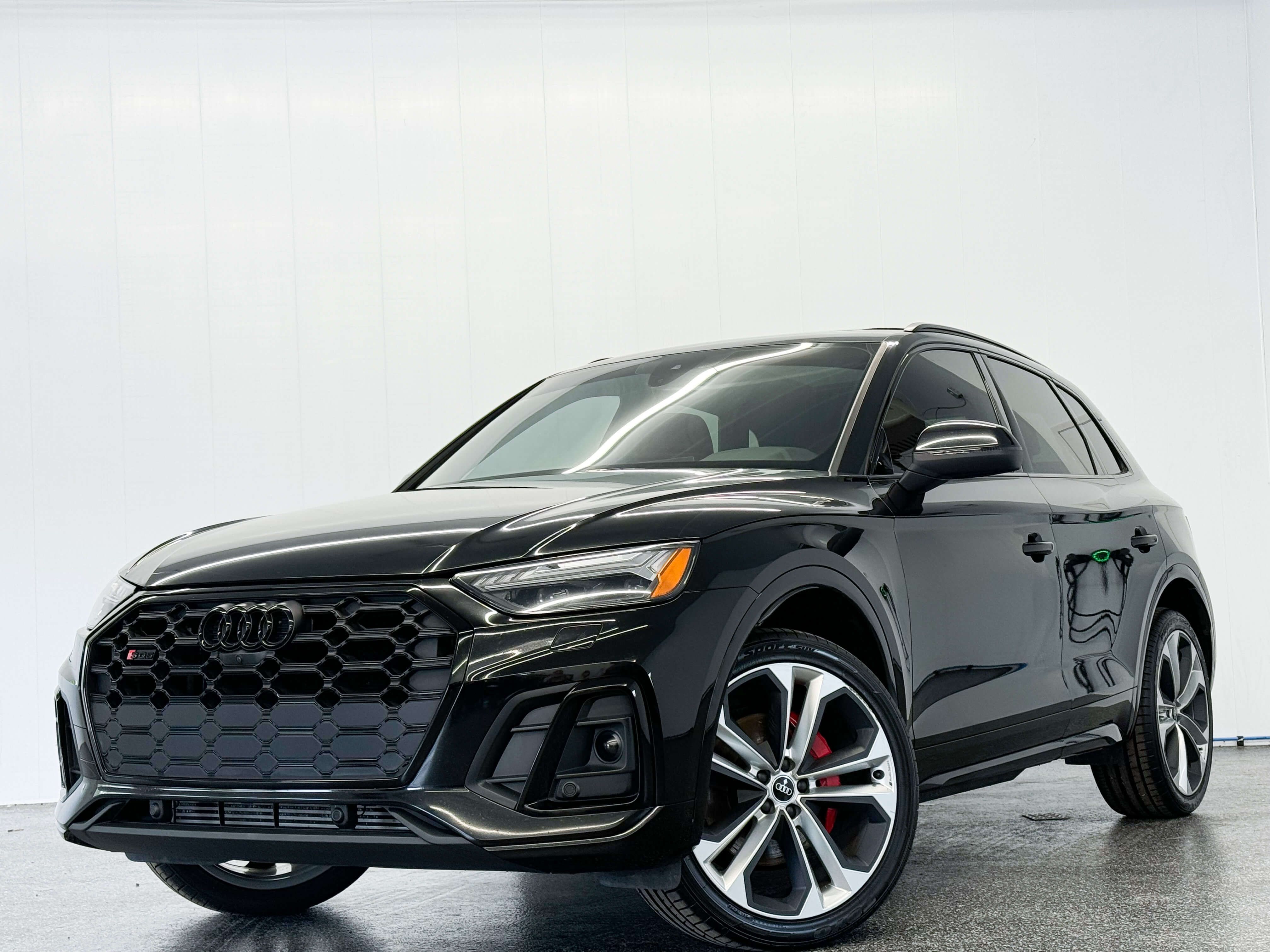 Audi SQ5 2022 - Image 2