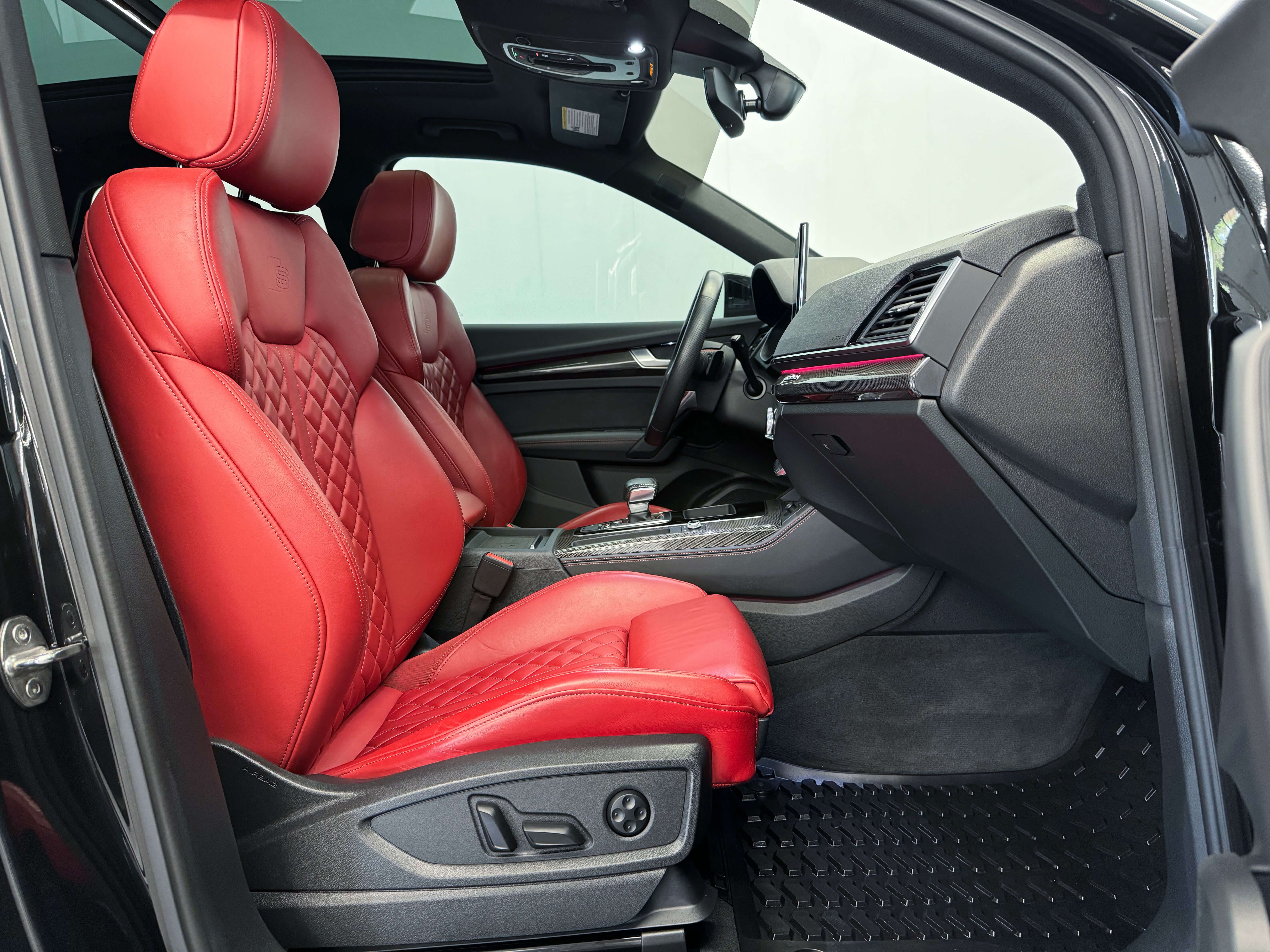 Audi SQ5 2022 - Image 19