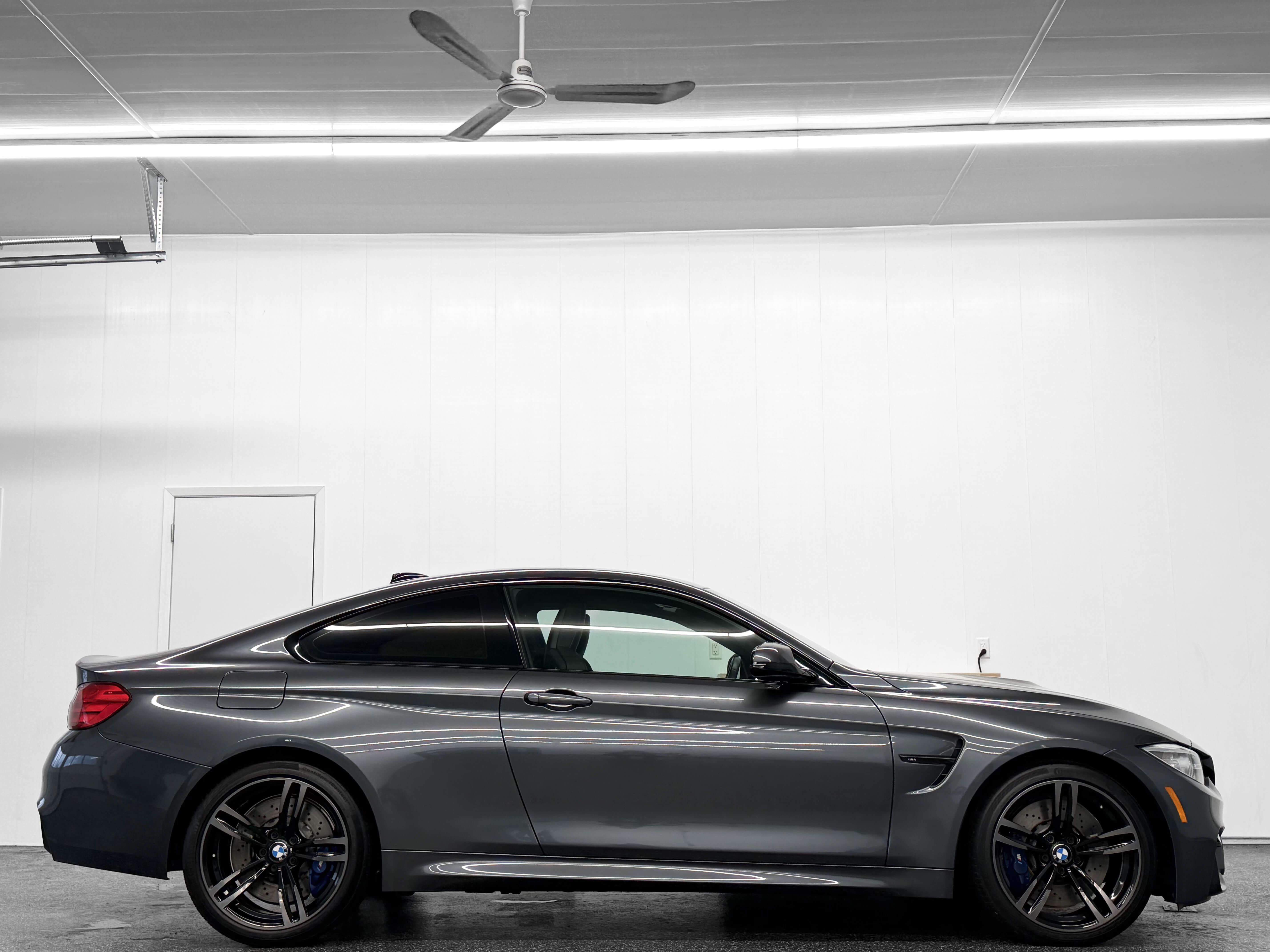 Bmw m4 coupe 2017 - Image 10