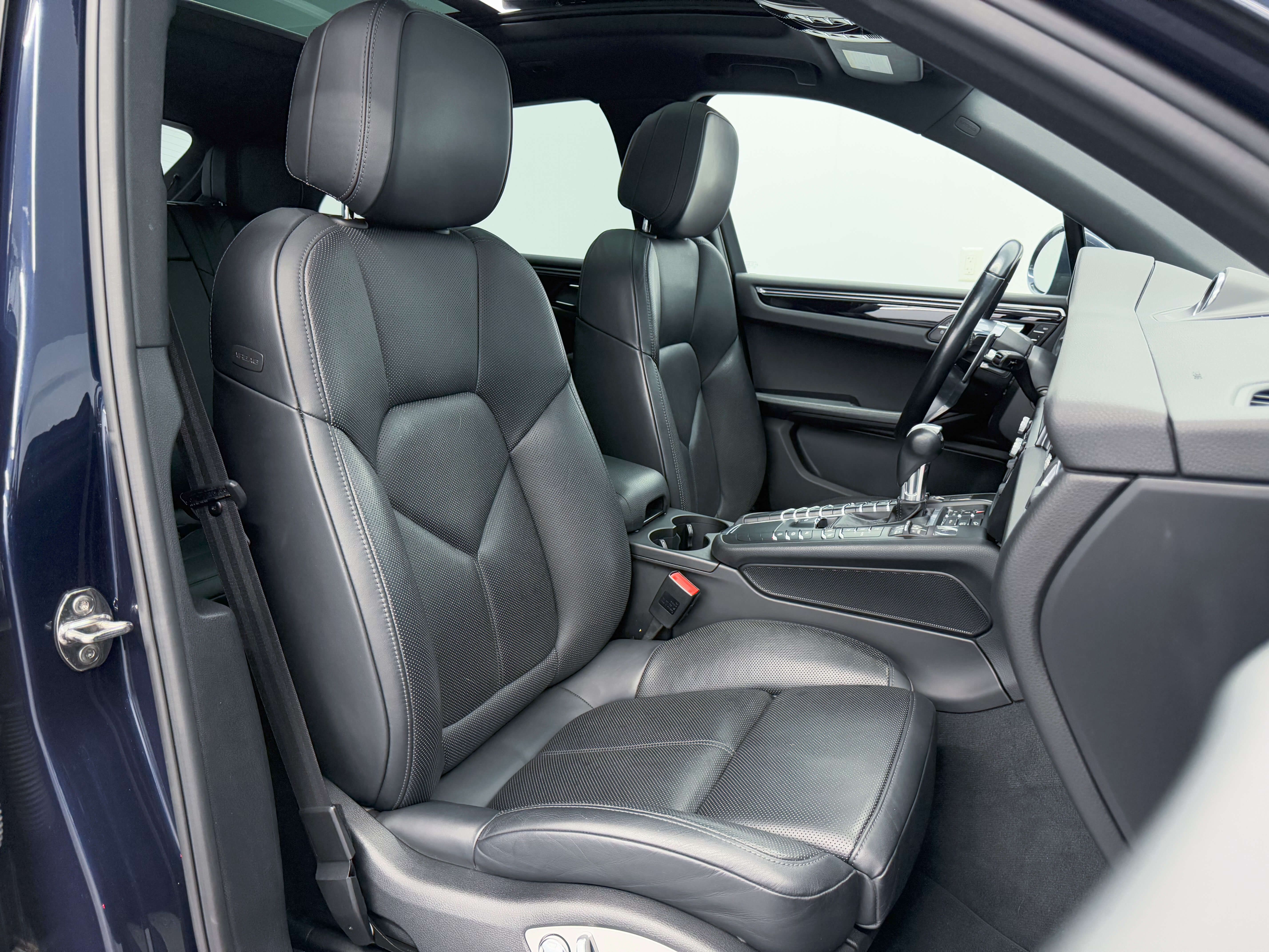 Porsche Macan 2019 - Image 18