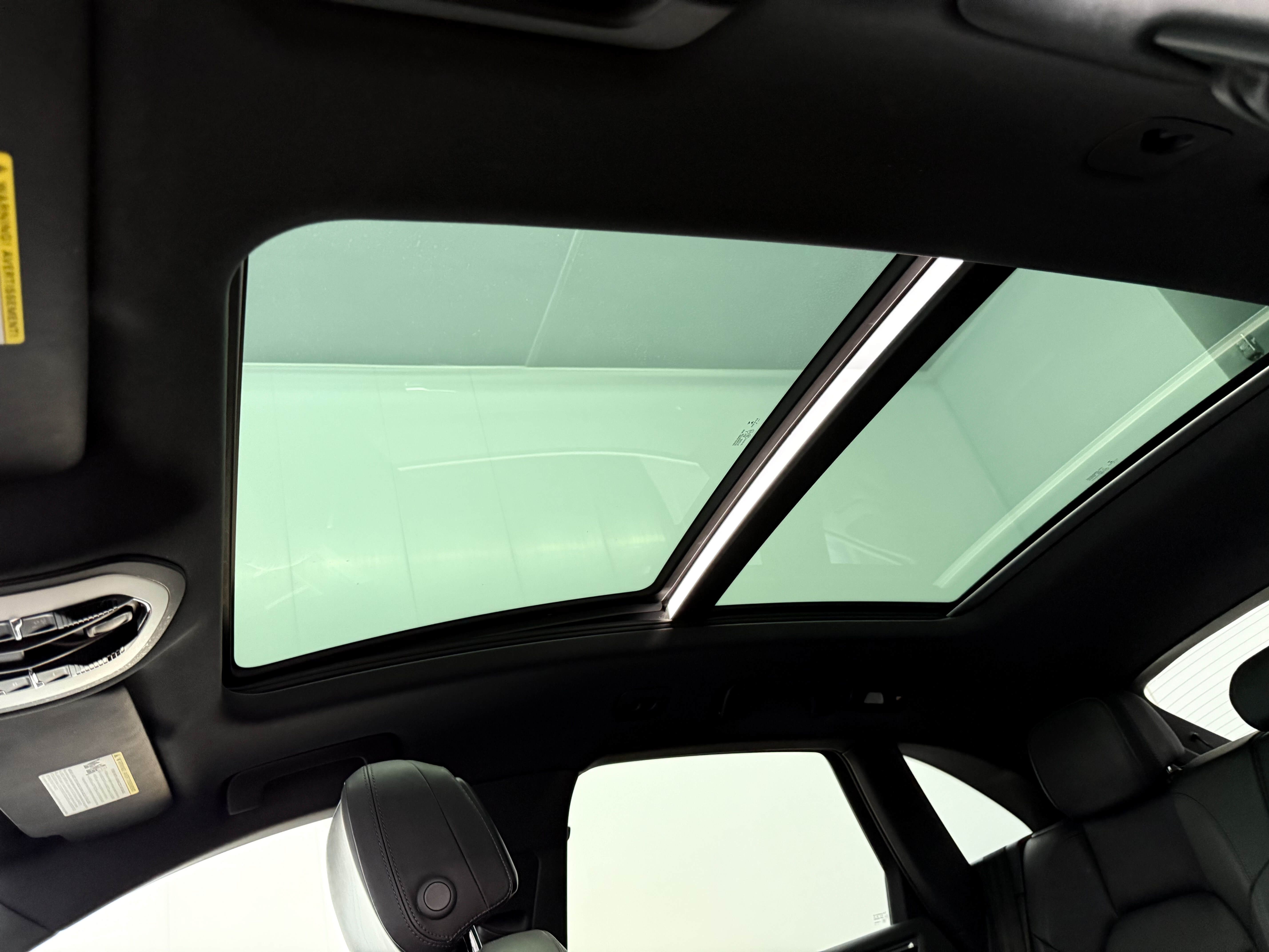 Porsche Macan 2015 - Image 15