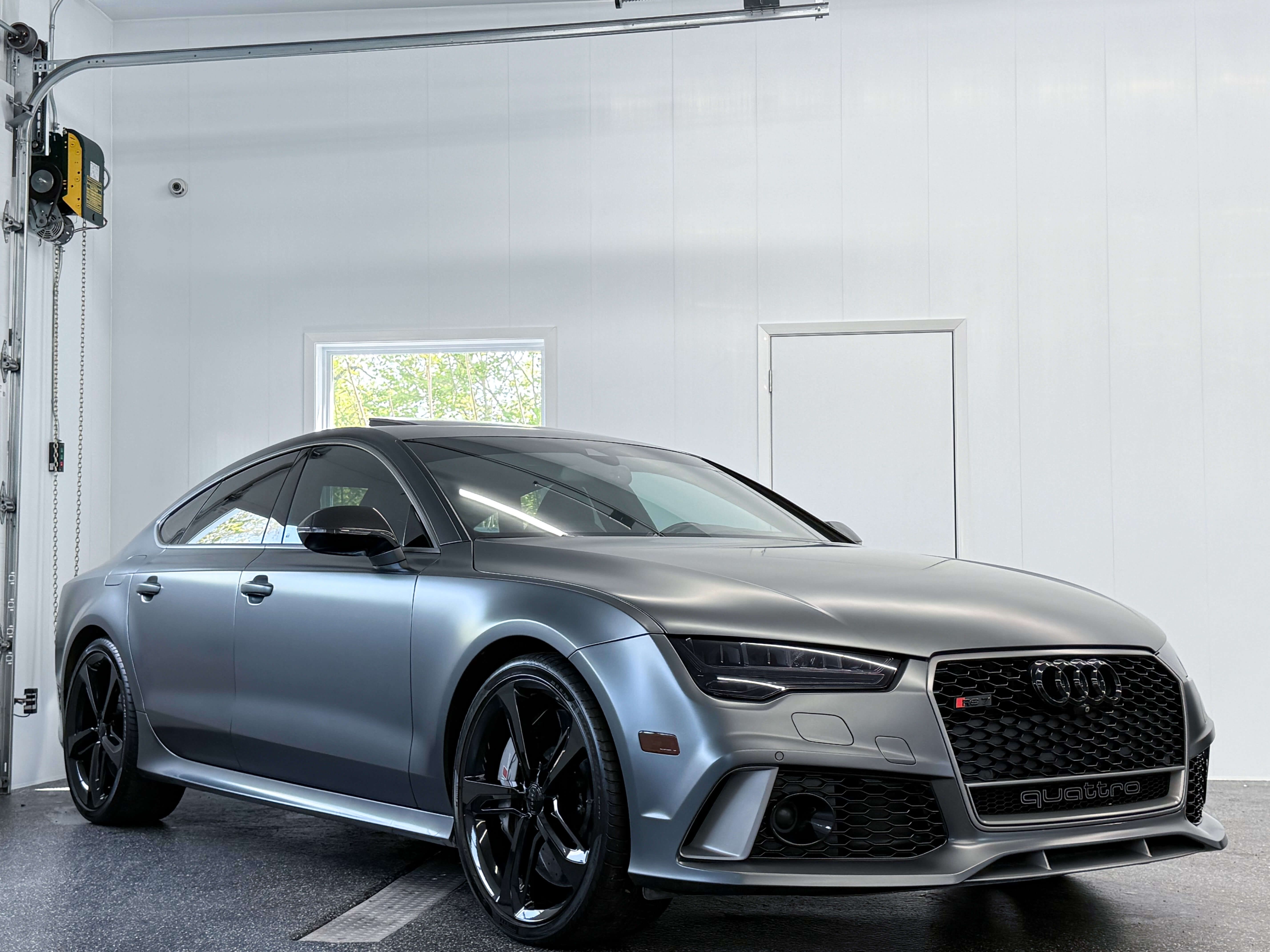 Audi RS7 2017 - Image 10