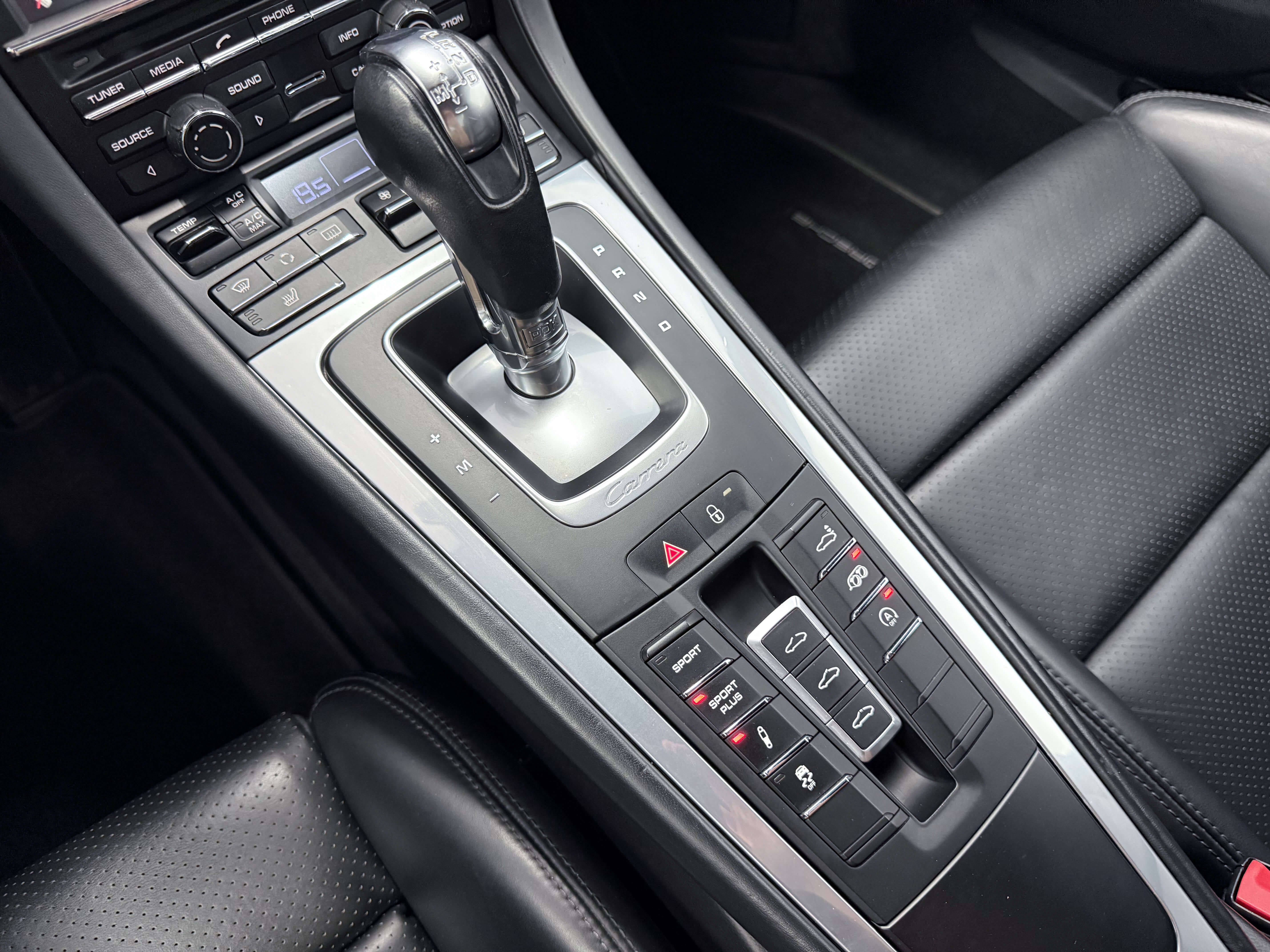 Porsche 911 2012 - Image 27