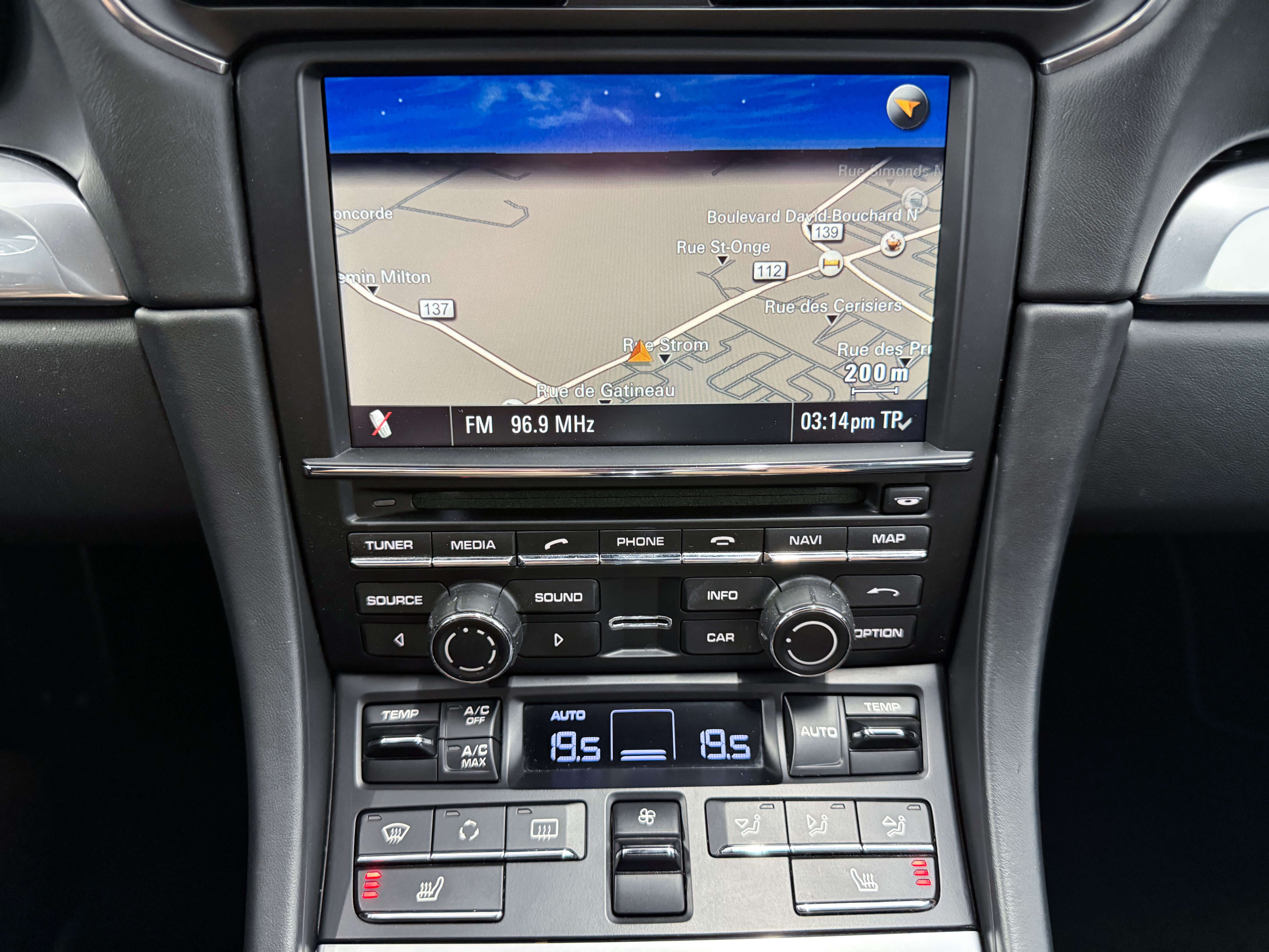 Porsche 911 2012 - Image 26