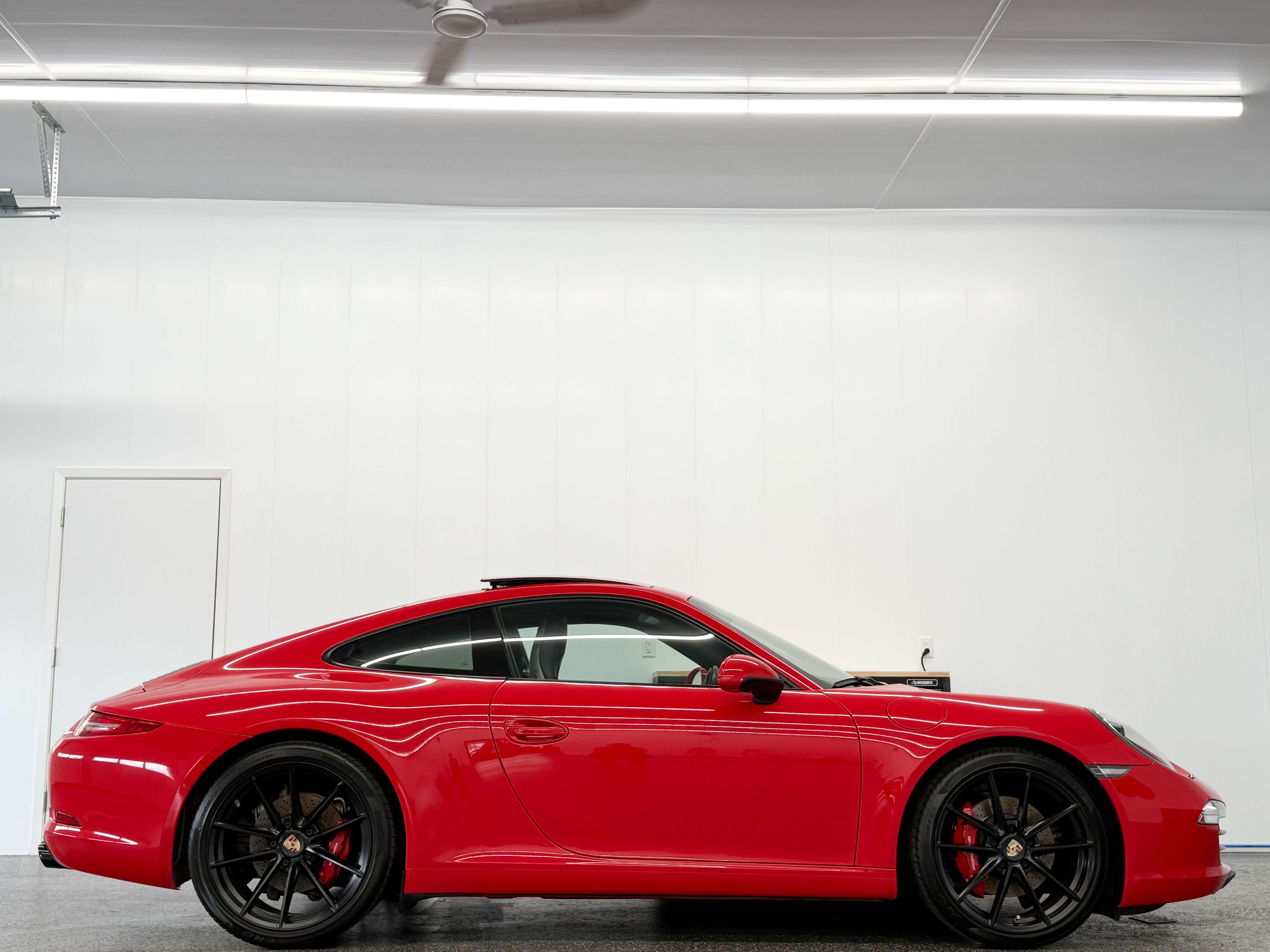 Porsche 911 2012 - Image 11