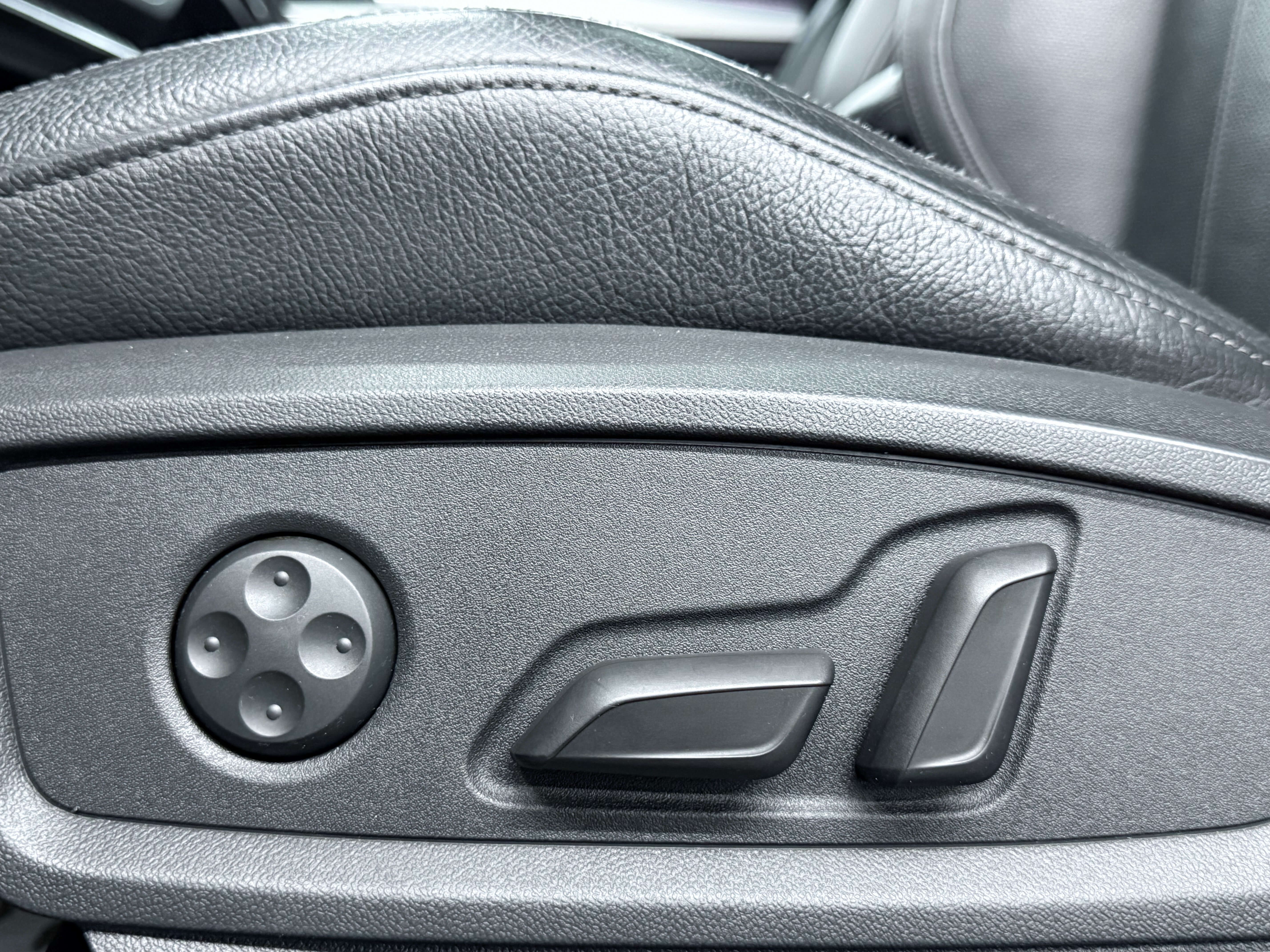 Audi Q5 2018 - Image 18