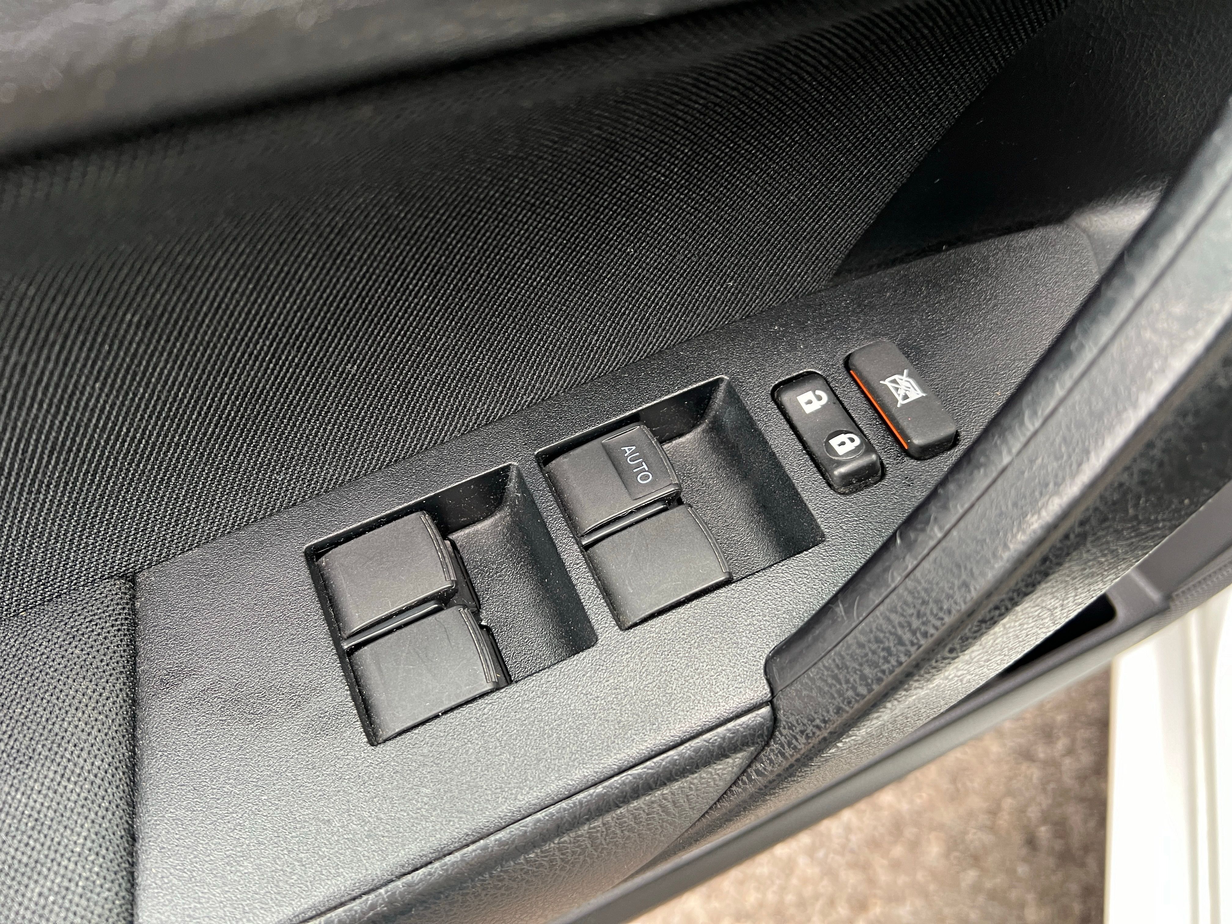 Toyota Corolla 2018 - Image 10