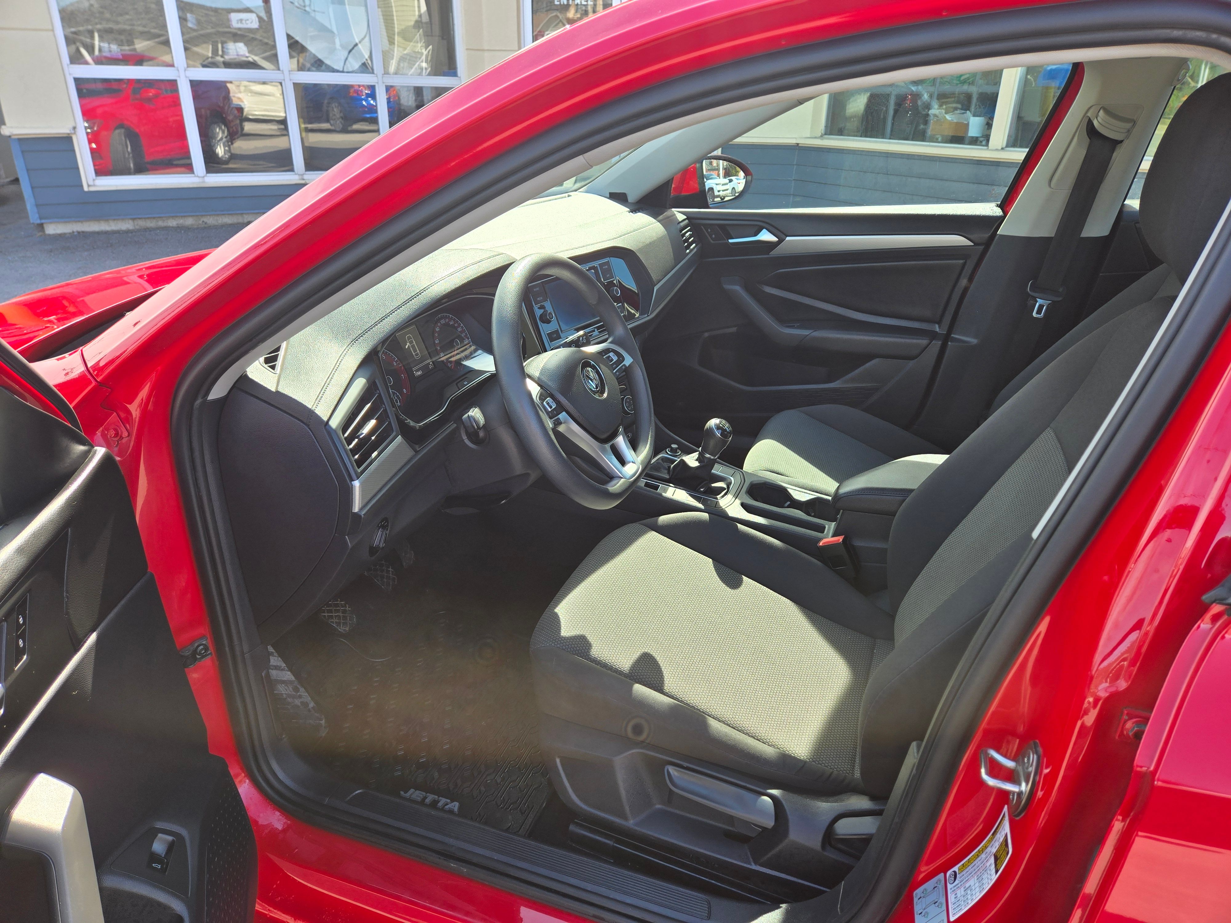 Volkswagen Jetta 2019 - Image 8