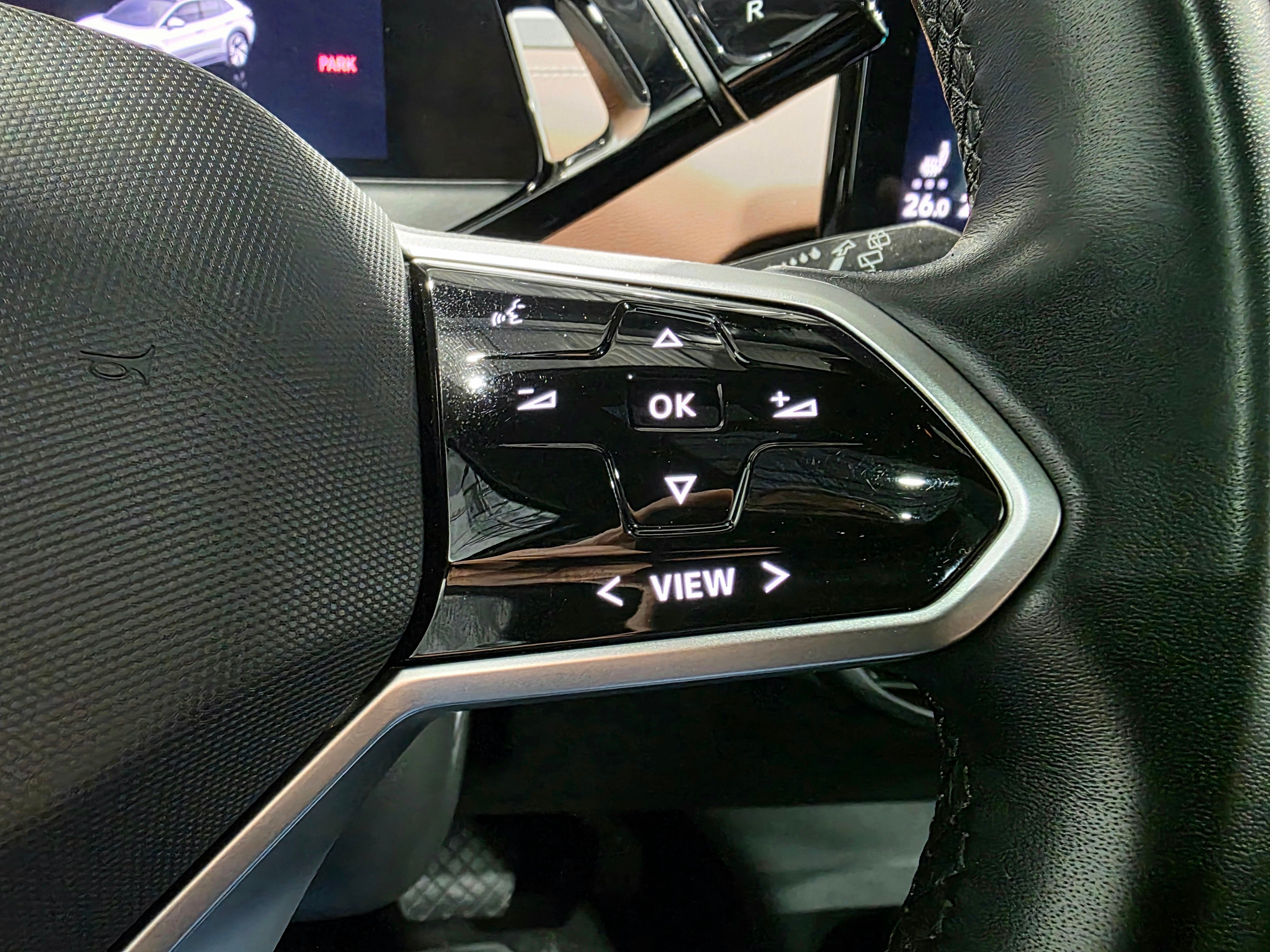 Volkswagen id4 2022 - Image 25