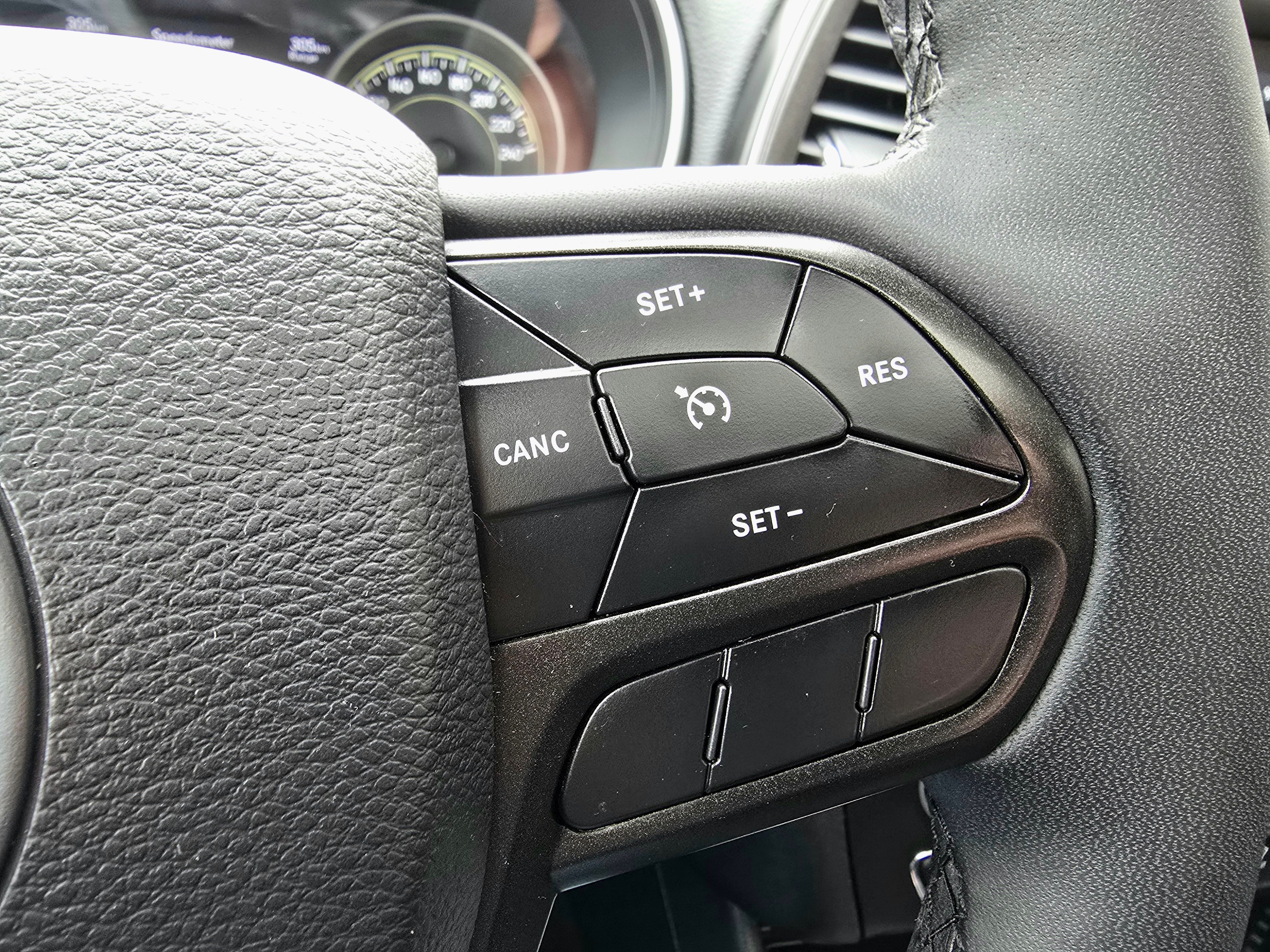 Jeep Cherokee 2021 - Image 29