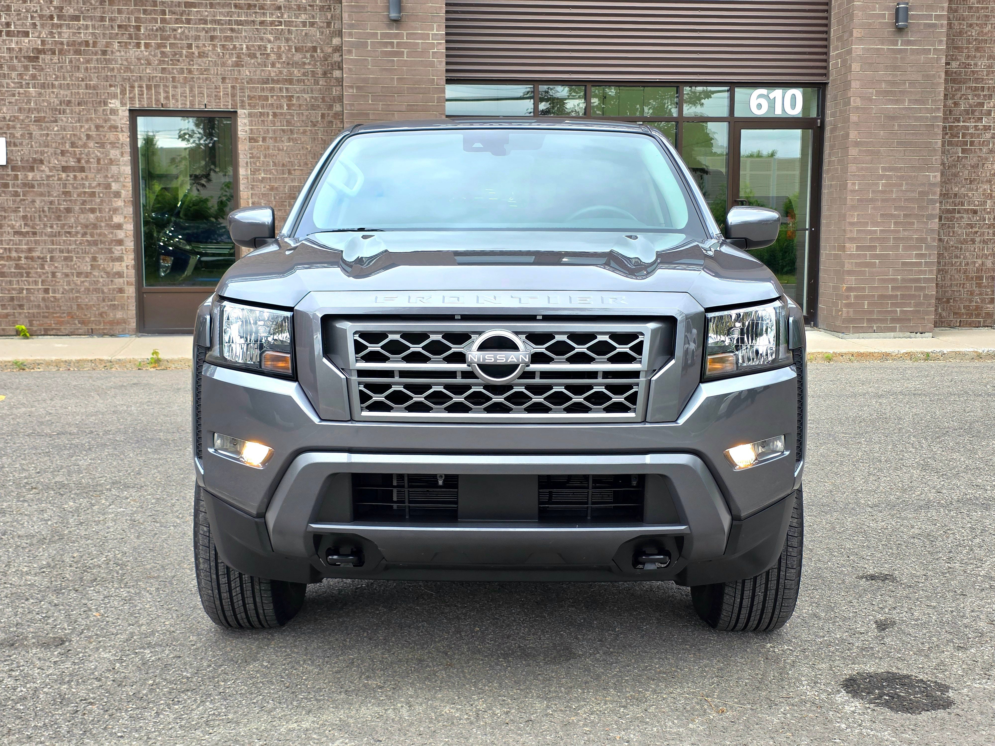 Nissan Frontier 2024 - Image 3