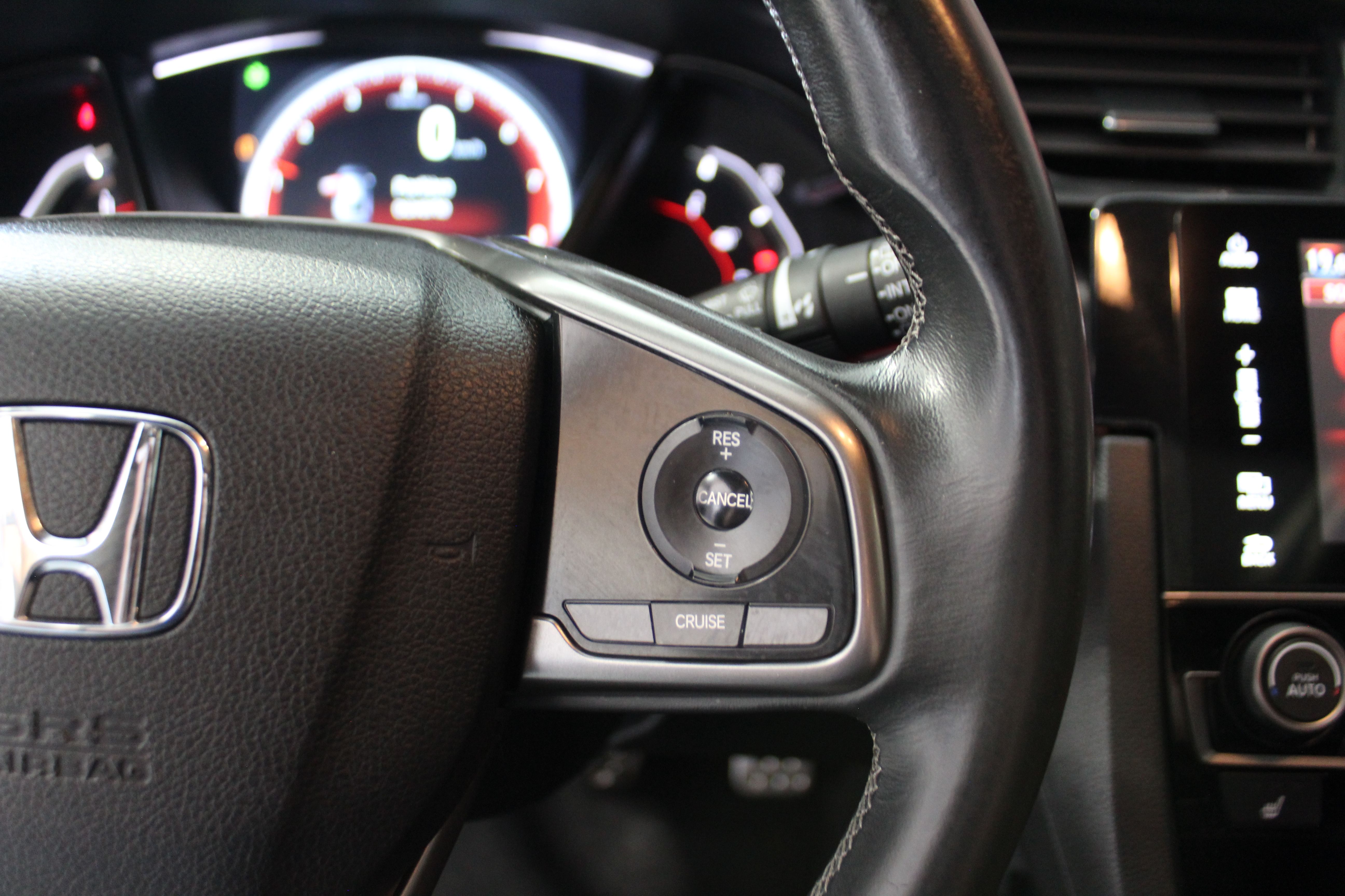 Honda Civic 2017 - Image 11