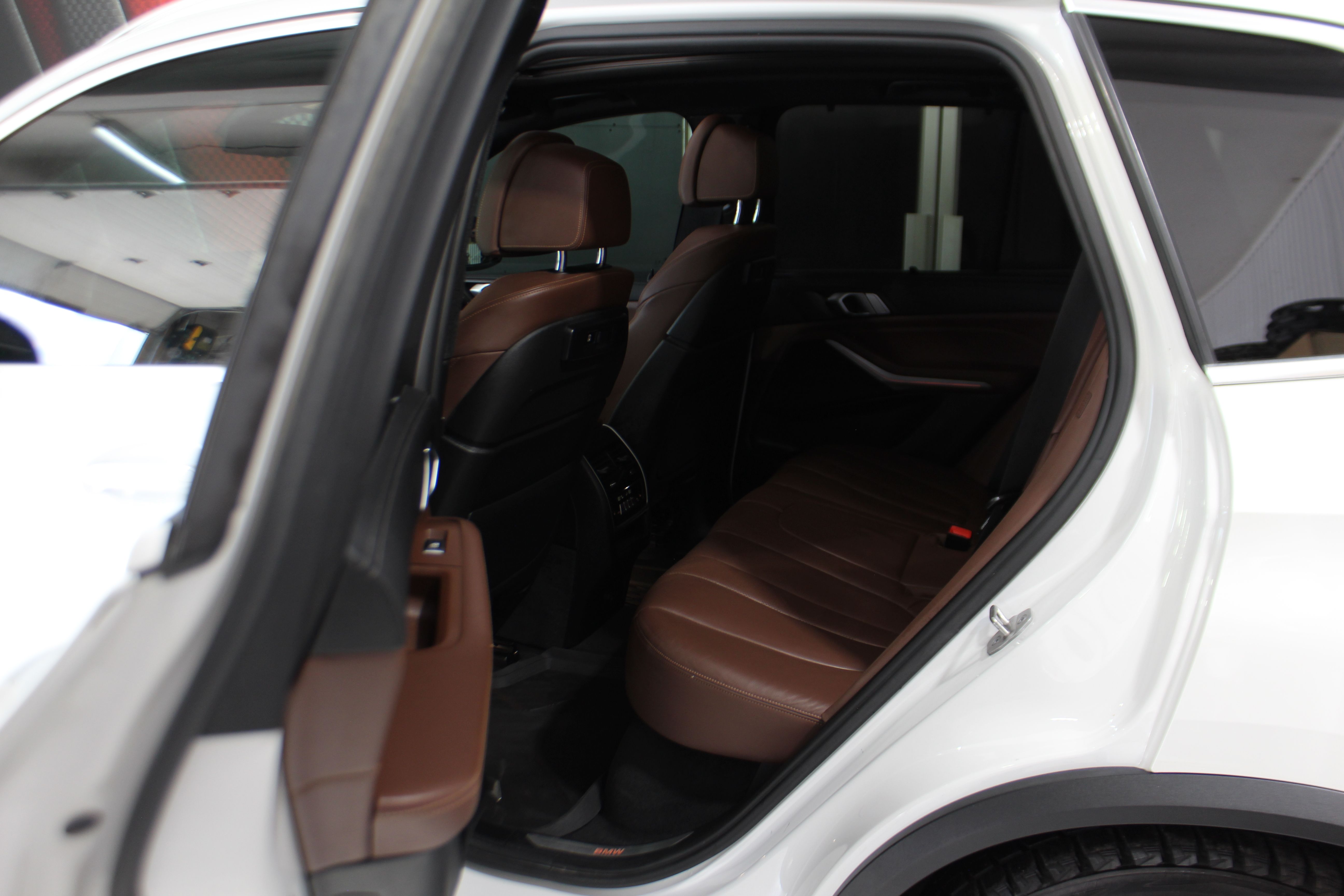 Bmw X5 2021 - Image 27