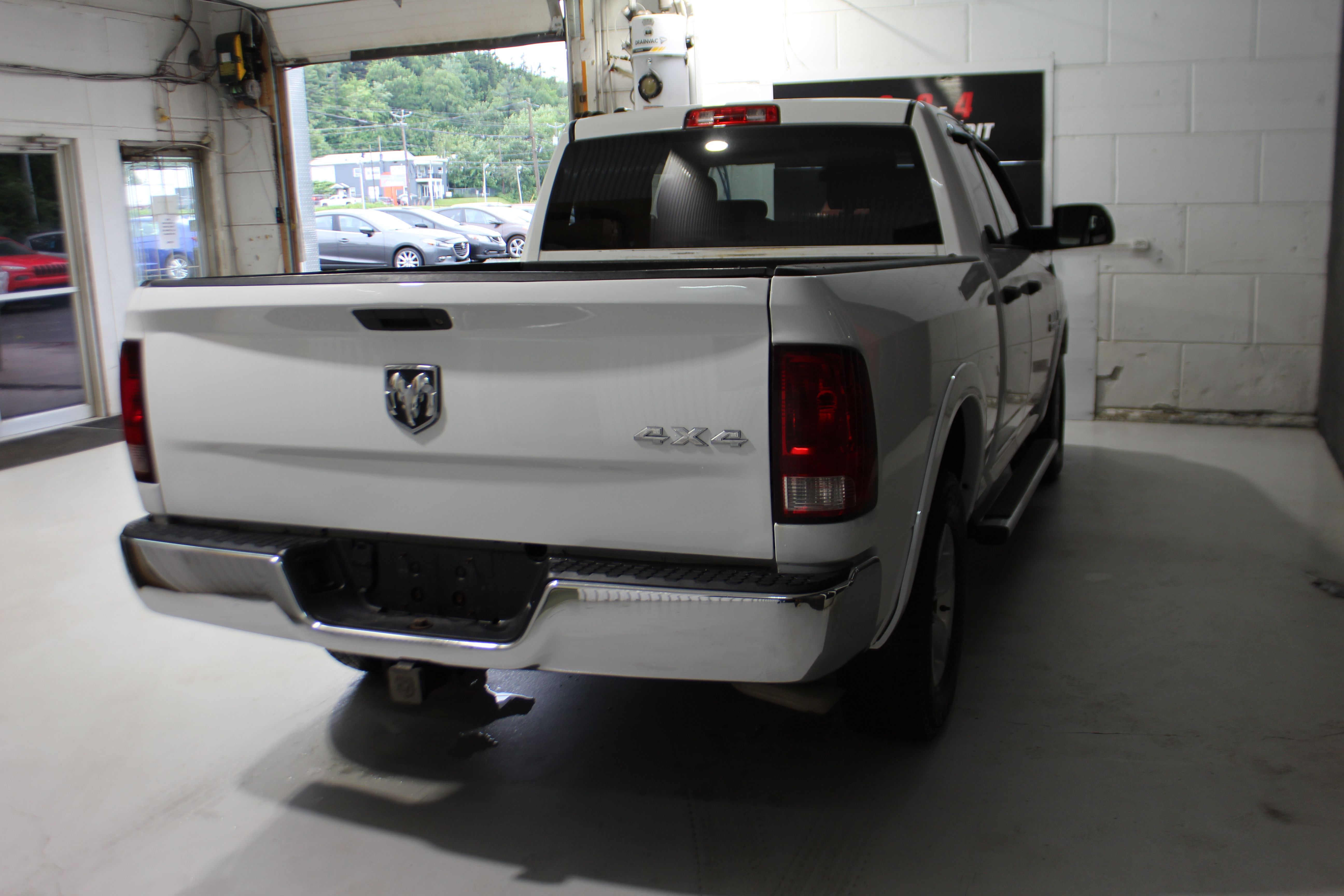 Ram Ram 1500 2015 - Image 6