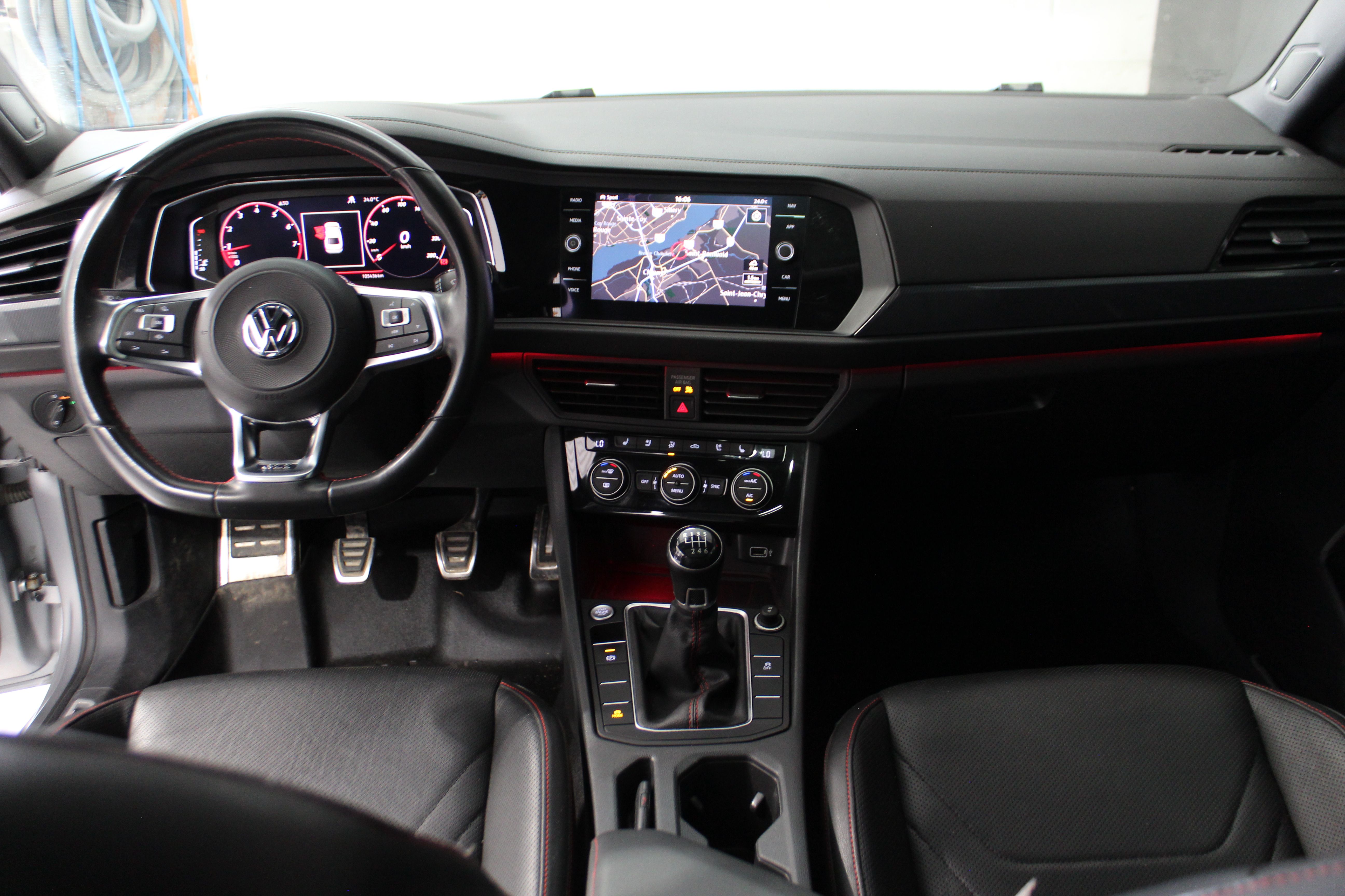 Volkswagen Jetta 2019 - Image 14