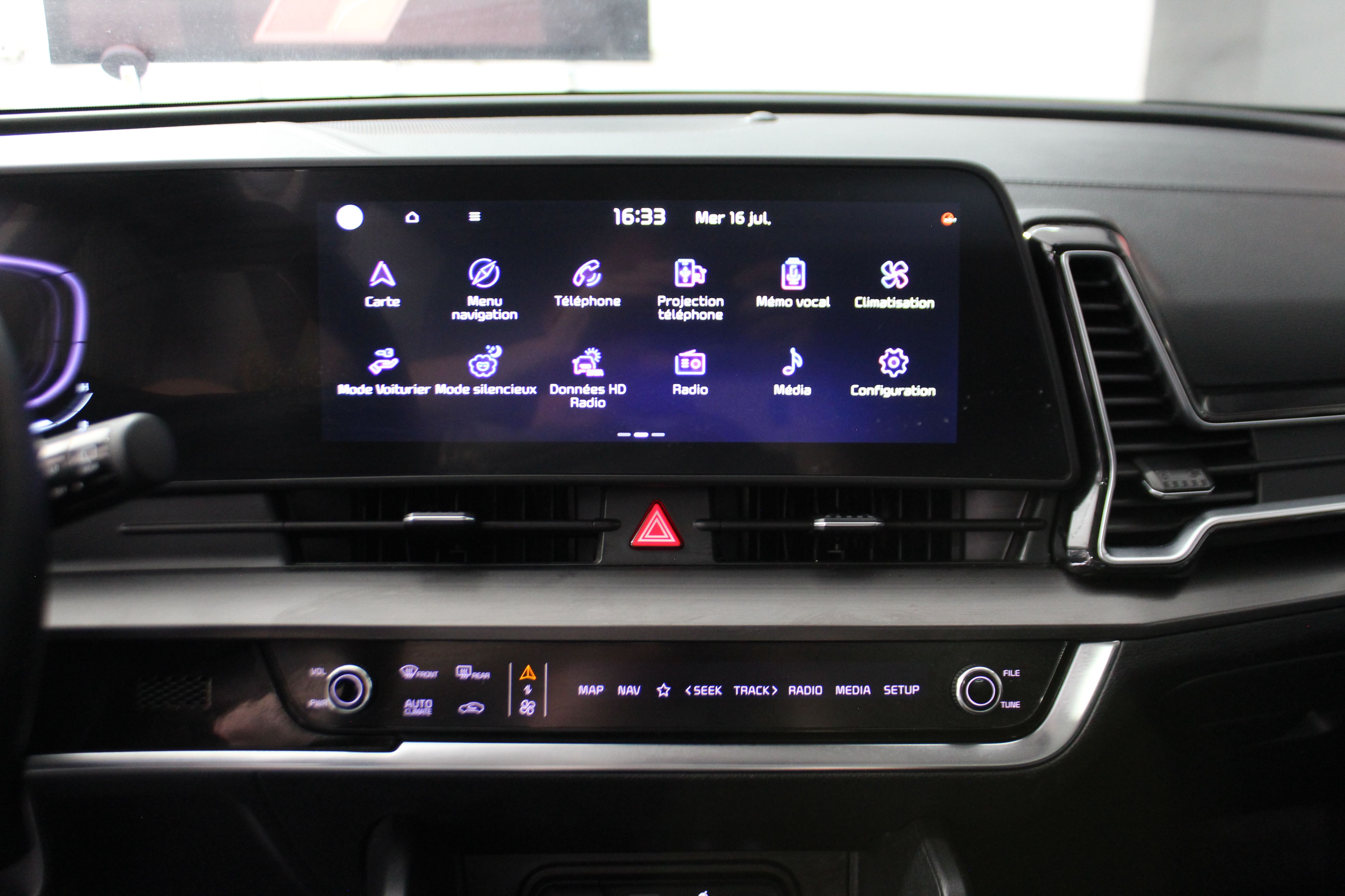 Kia Sportage 2023 - Image 18
