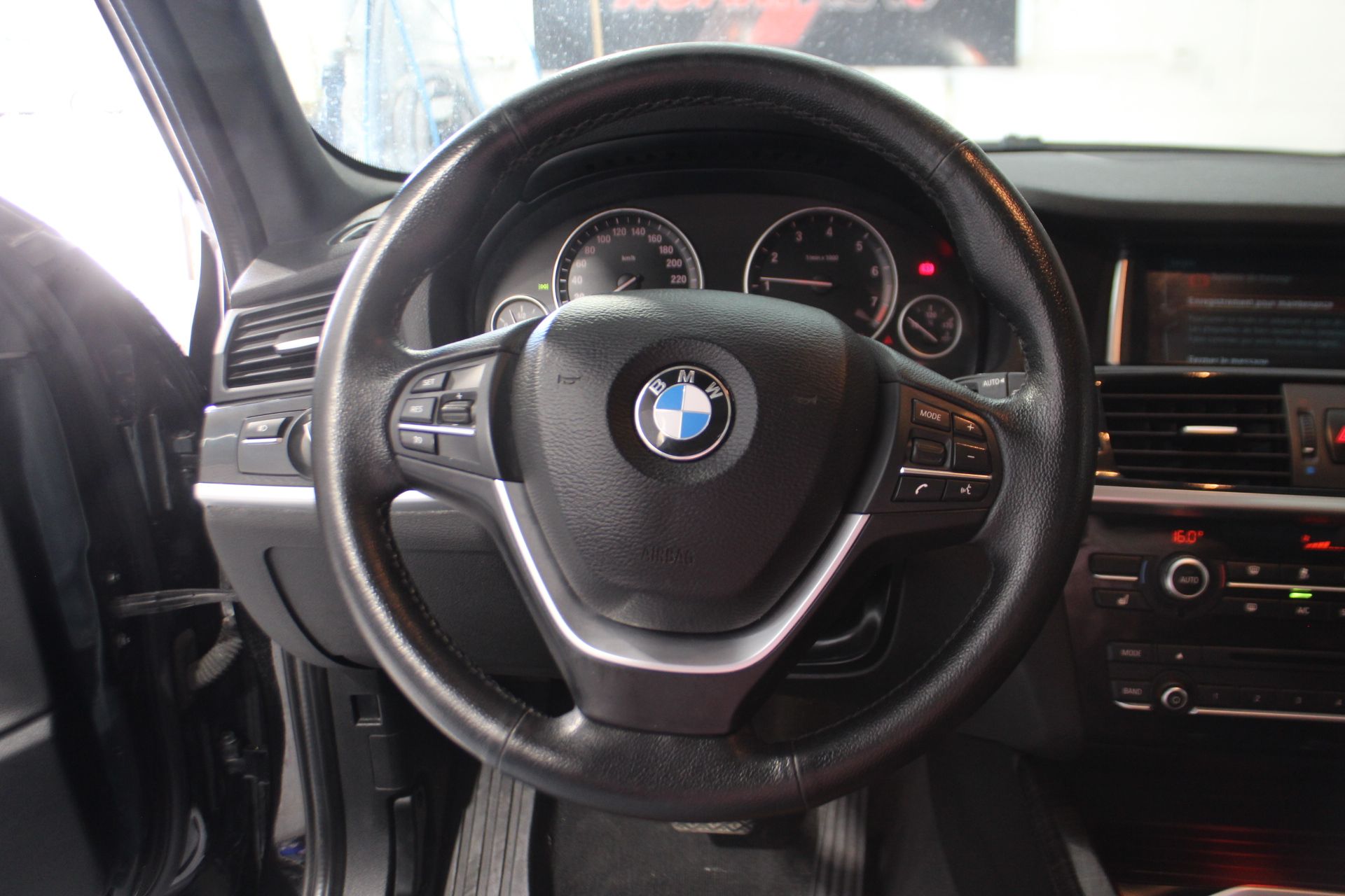 BMW X3 2017 - Image 15